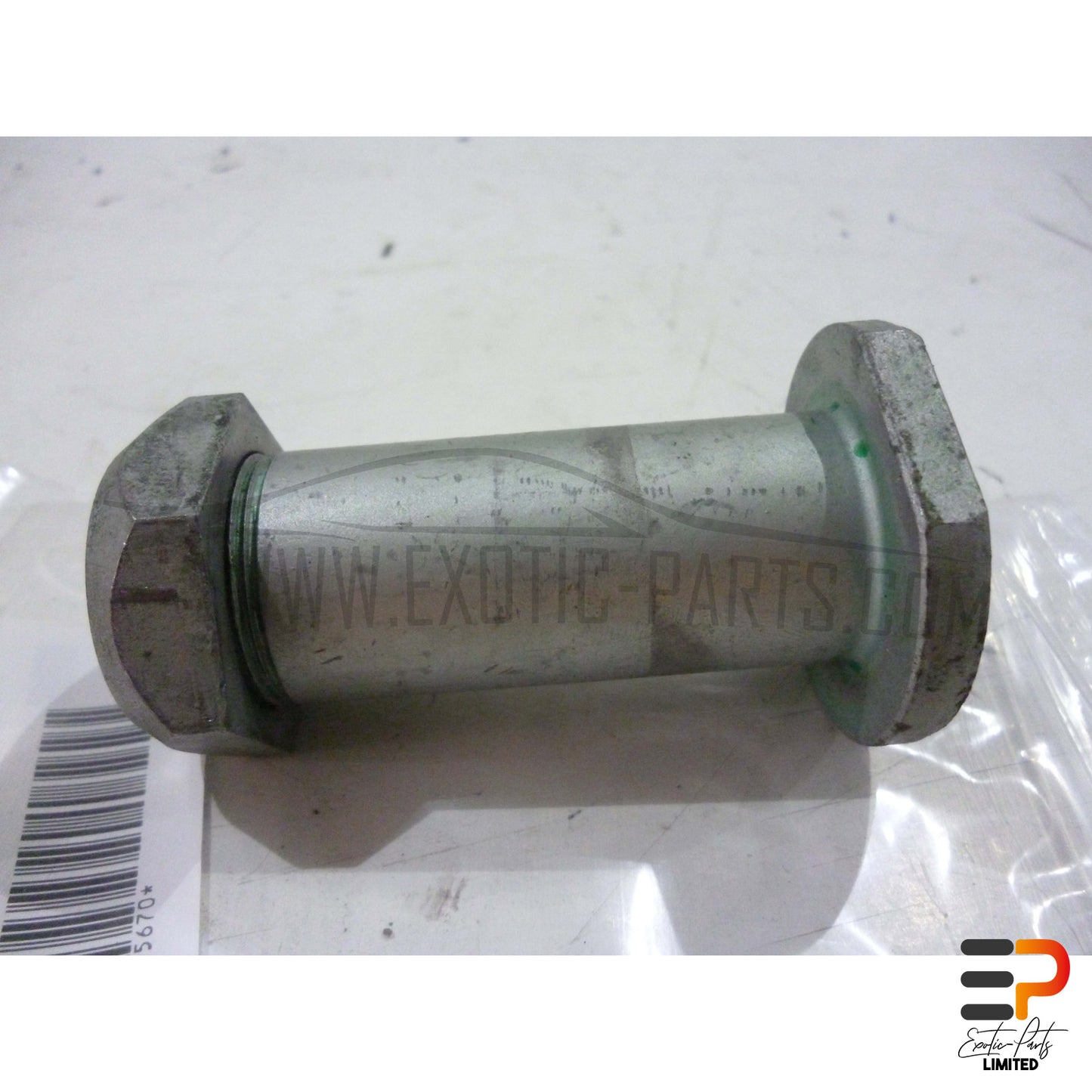Audi S8 4.2 Quattro Special Screw 4D0802465A picture 1
