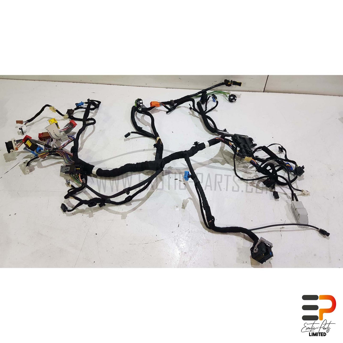 Peugeot 308 SW II T9 Break 1.5 HDI Cockpit Cable Harness 1637202080 picture 1
