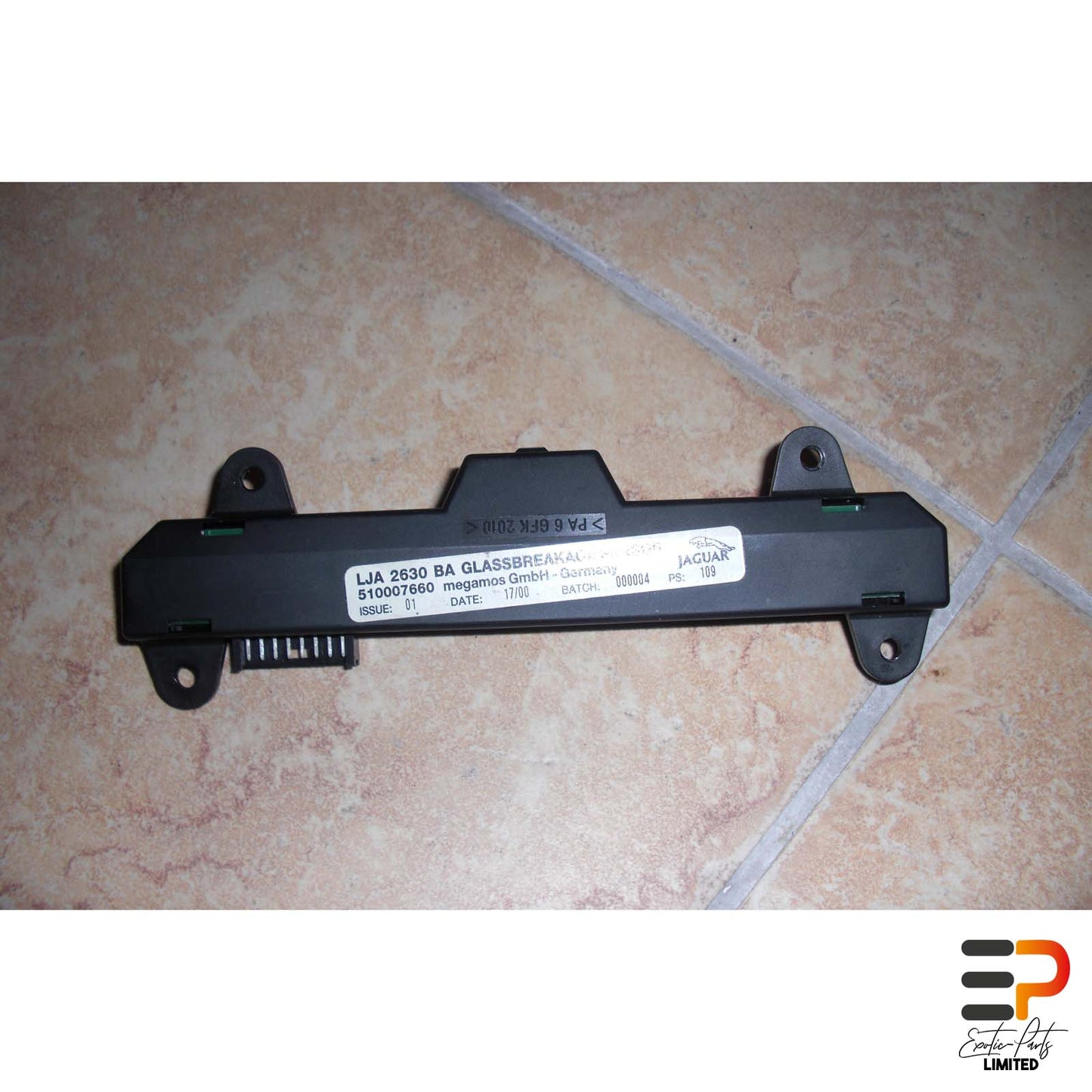 Jaguar XK8 Cabrio Glass Breakage Sensor LJA2630BA picture 1