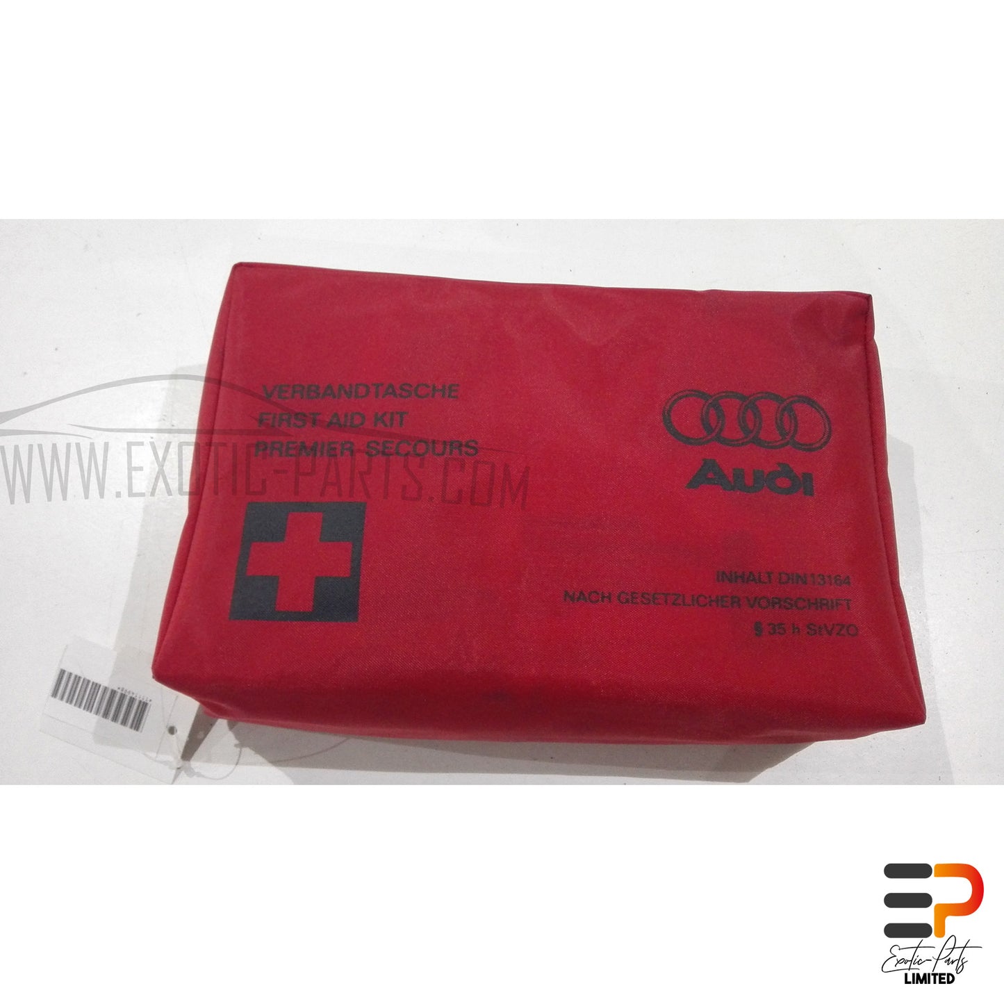 Audi S8 4.2 Quattro First Aid Box 4D0860282 picture 1