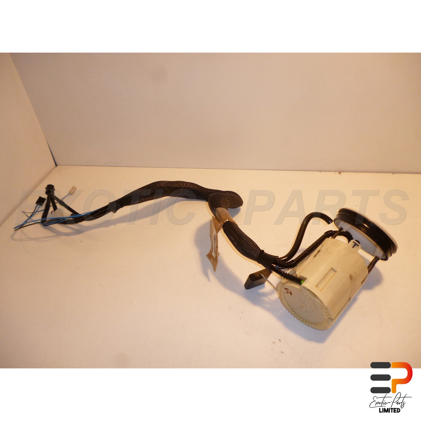 Mercedes Benz E320 T CDI Avantgarde W211 Feed Pump A2114705894 picture 1