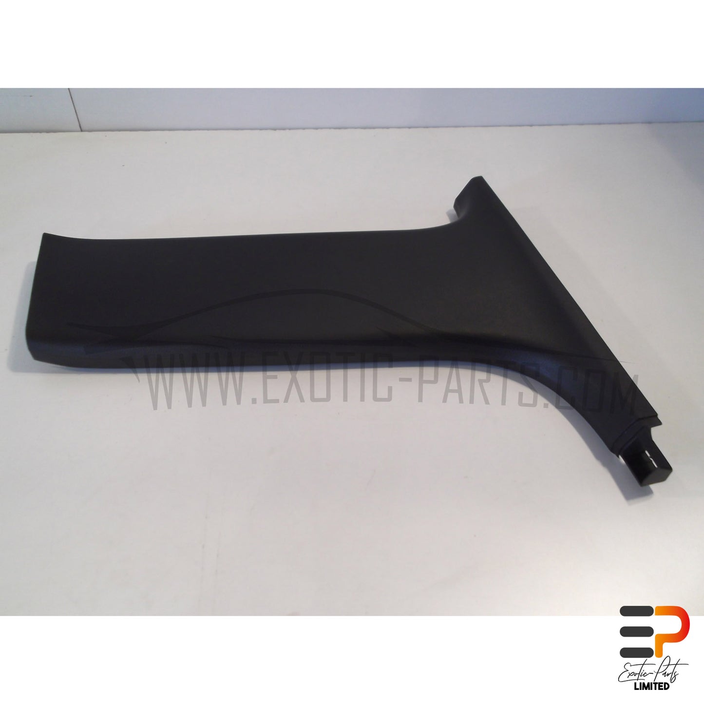 Audi RS4 Avant Trim B-Pillar 8E0867240A 4PK Right picture 1
