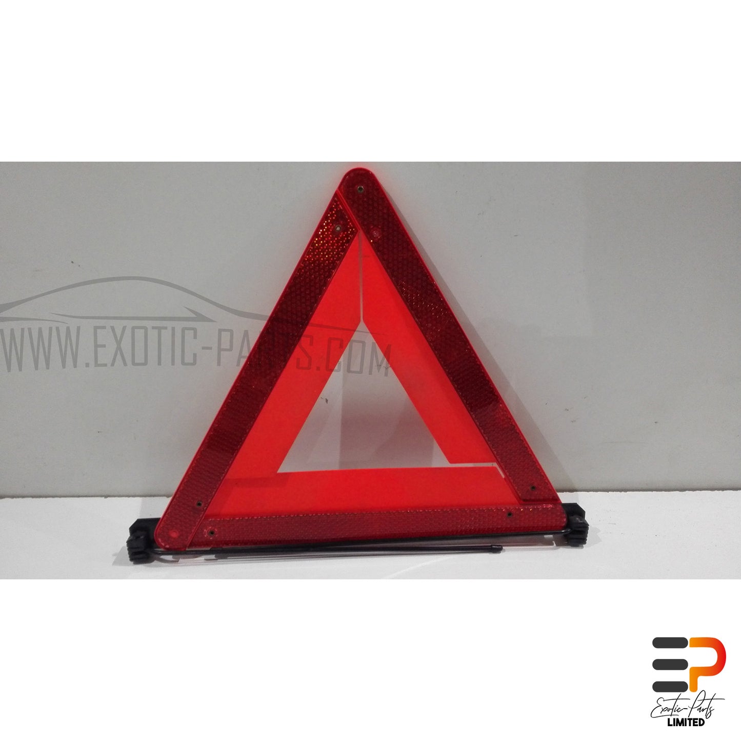 Audi S8 4.2 Quattro Breakdown Triangle 4D0860251A picture 1