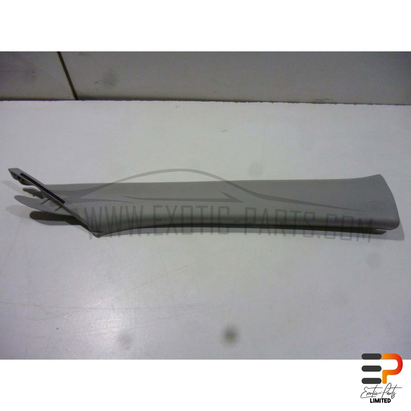 Mazda RX-8 SE 170 KW Trim A-Pillar F152-68-160 Right picture 1