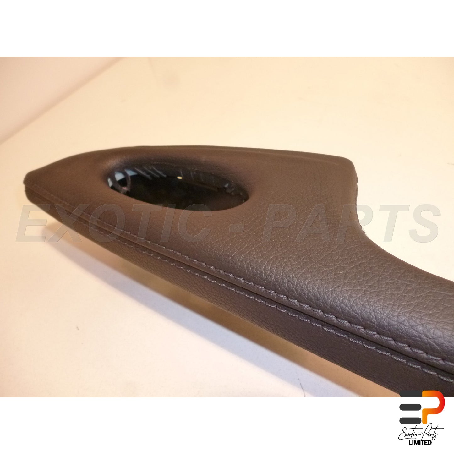 Mercedes Benz E320 T CDI Avantgarde W211 Door Panel Armrest A2117300428 Front Right picture 2