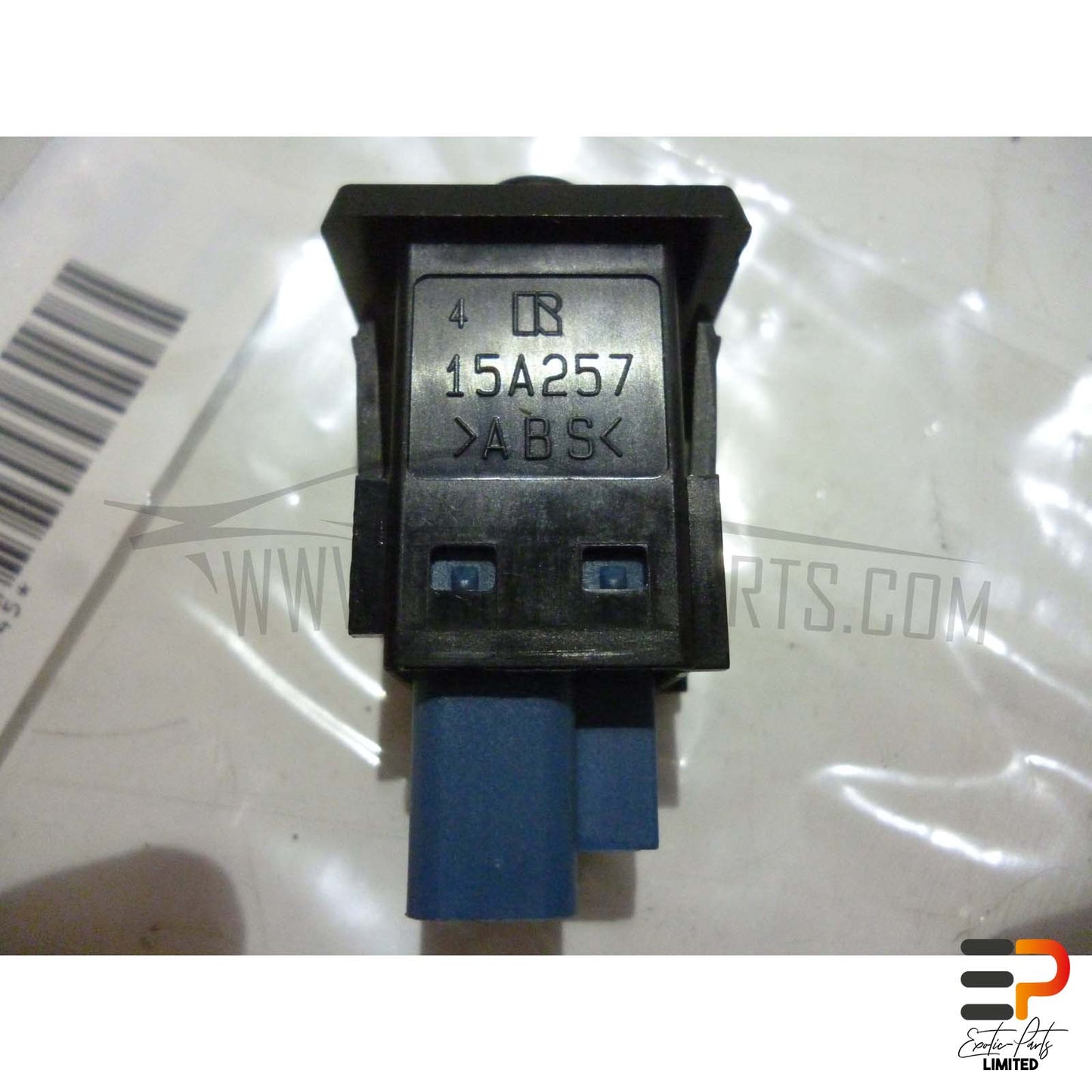 Mazda RX-8 SE 170 KW Switch Tailgate Opener GK2A-66-4K0 picture 2