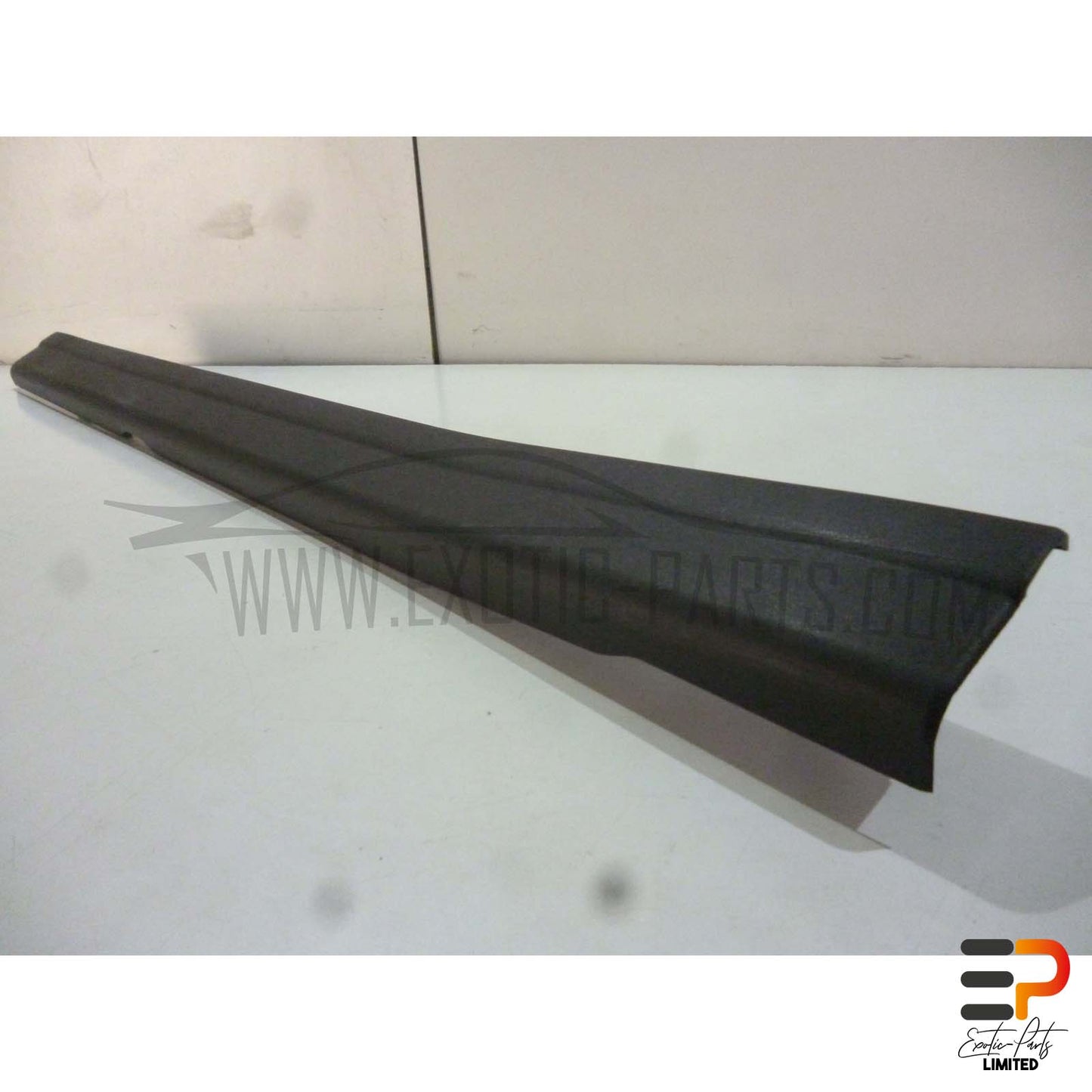 Mazda RX-8 SE 170 KW Door Sill Panel F151-68-710 Right picture 2