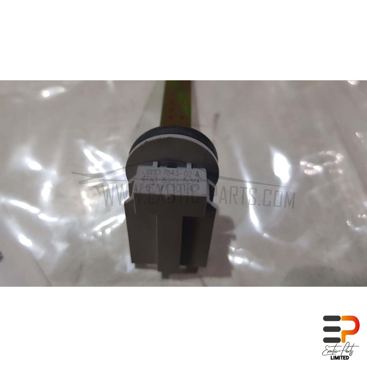 VW Golf VI Mk6 Plus 1.4 TSI DSG Air Conditioner Temperature Sensor 4B0820539 picture 2