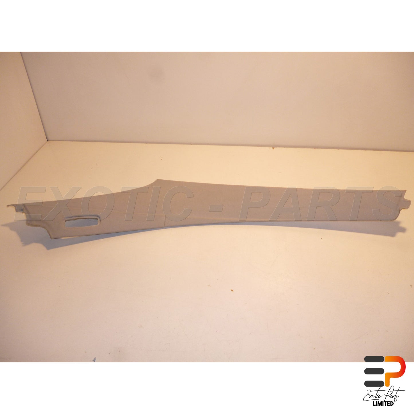 Mercedes Benz E320 T CDI Avantgarde W211 Trim D-Pillar A2116901525 Left picture 2