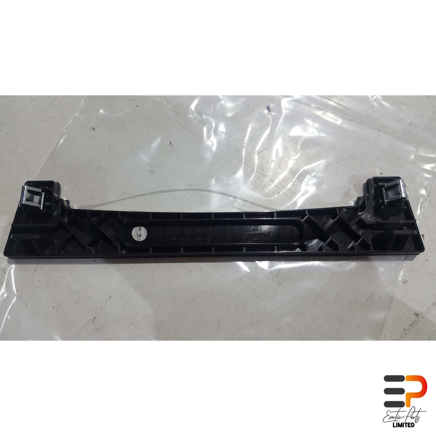 Jaguar XK 5.0 Coupe Trim Center Console 6W83-045A36-A picture 2