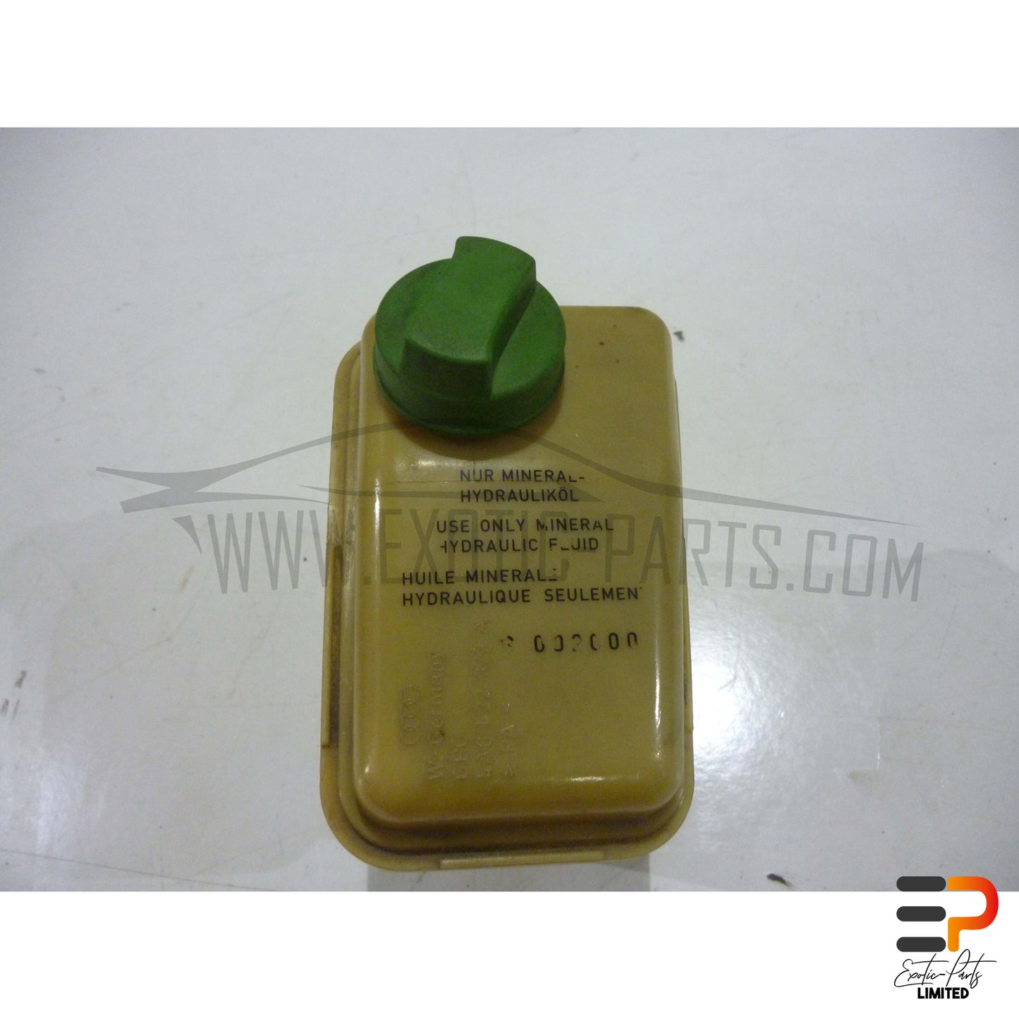 Audi S8 4.2 Quattro Oil Tank 4A0422373A picture 2