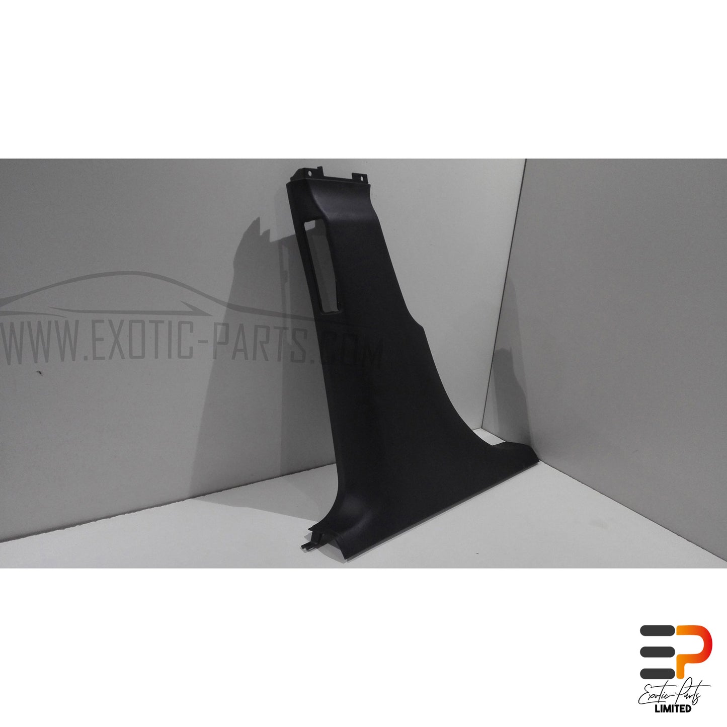 Audi S8 4.2 Quattro Trim B-Pillar 4D1867243BA 6PS Left picture 2