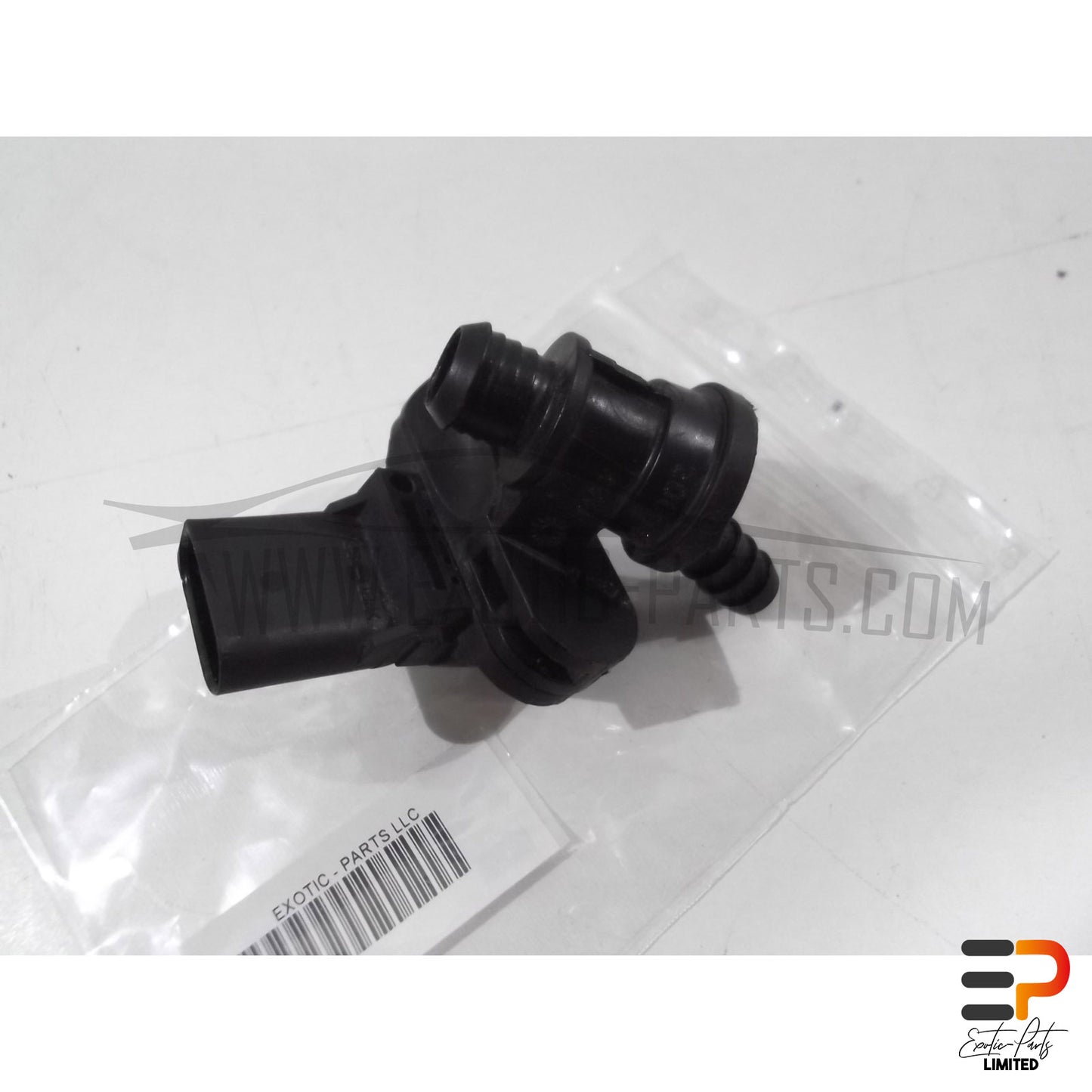 Audi RS4 Avant Pressure Sensor 036906051C picture 2