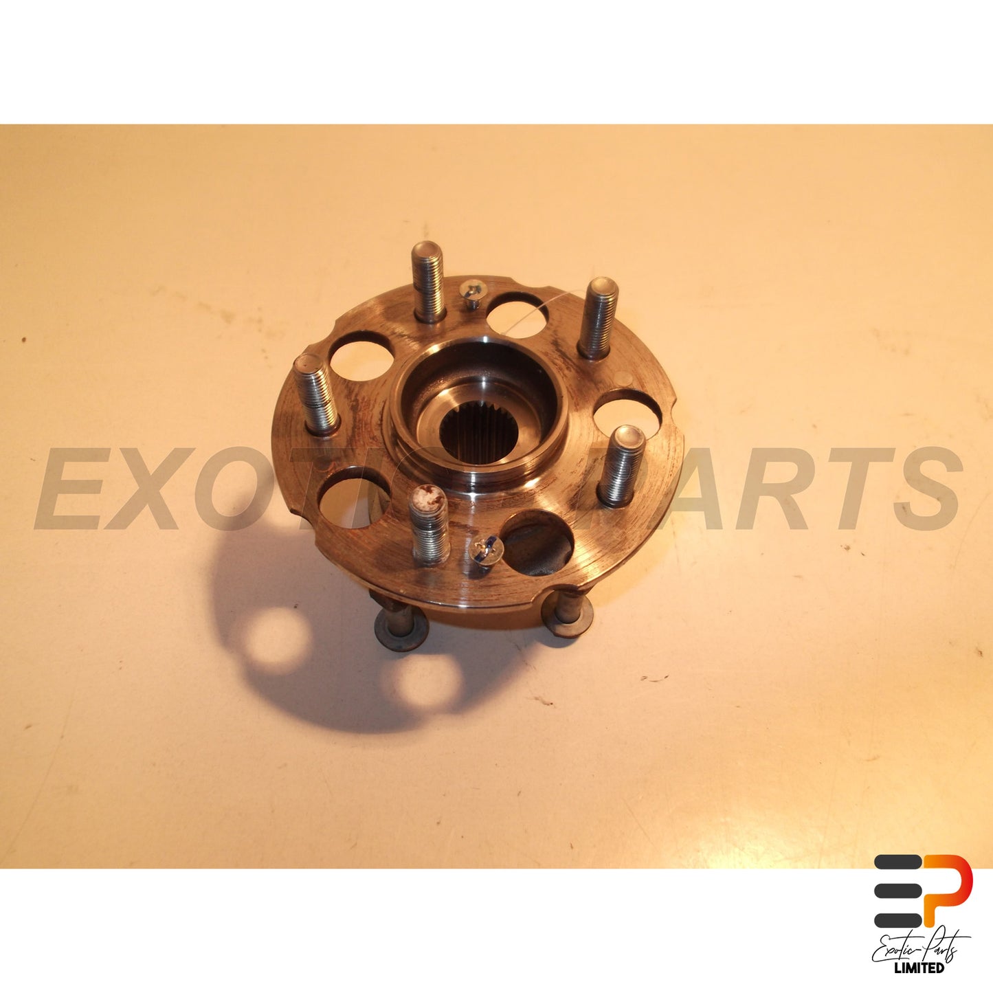 Honda CR-V 2.2 i-DTEC Wheel Hub 42200-stk-951 Rear picture 2
