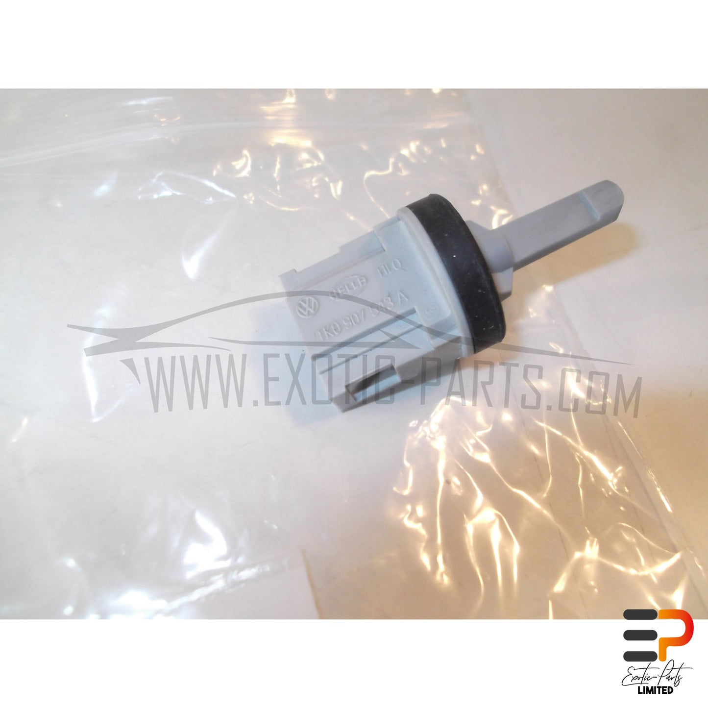 Audi RS4 Avant Air Conditioner Sensor 1K0907543A picture 2