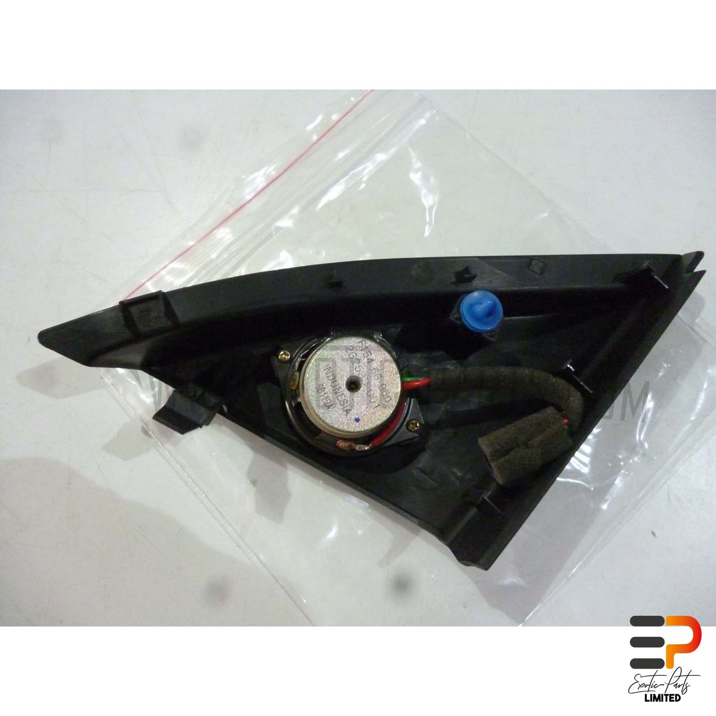 Mazda RX-8 SE 170 KW Loudspeaker F152-69-17YC Left picture 2