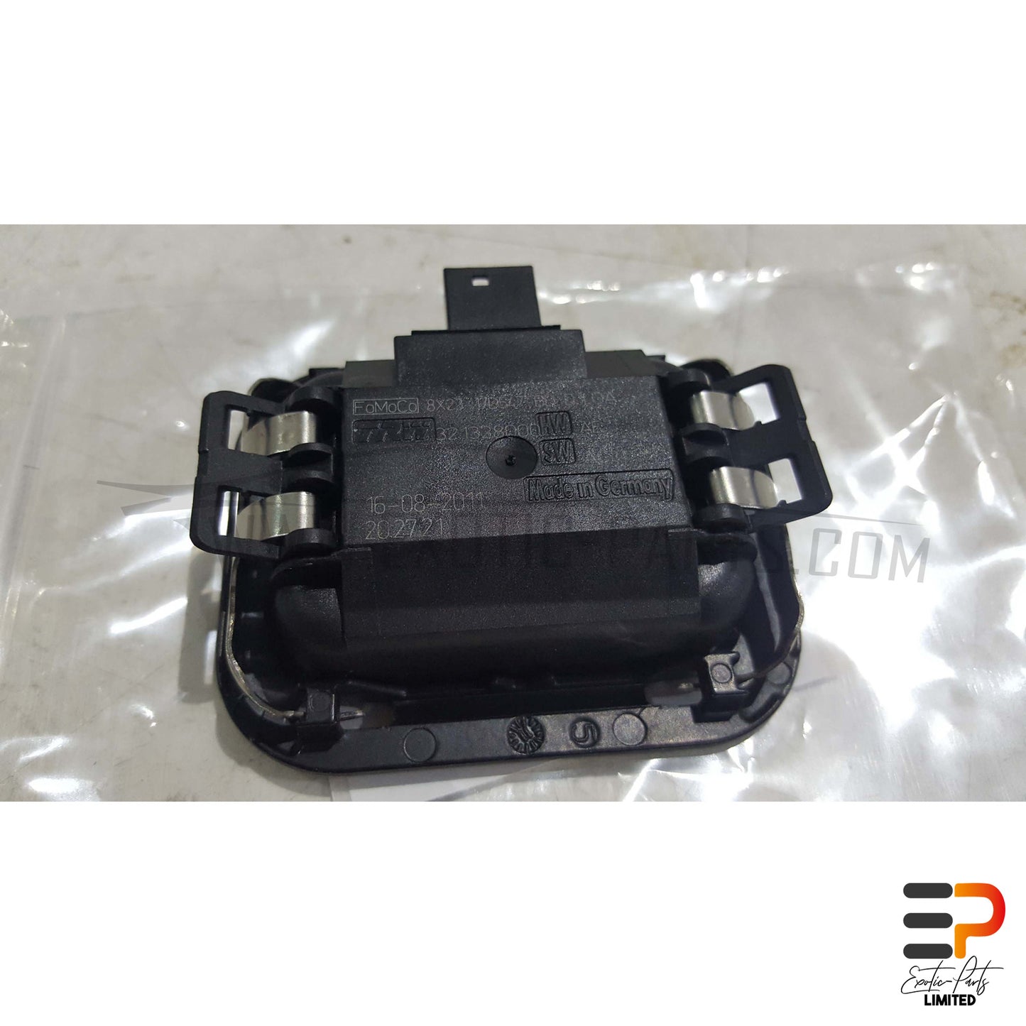 Jaguar XK 5.0 Coupe Rain Sensor C2D5561 picture 2
