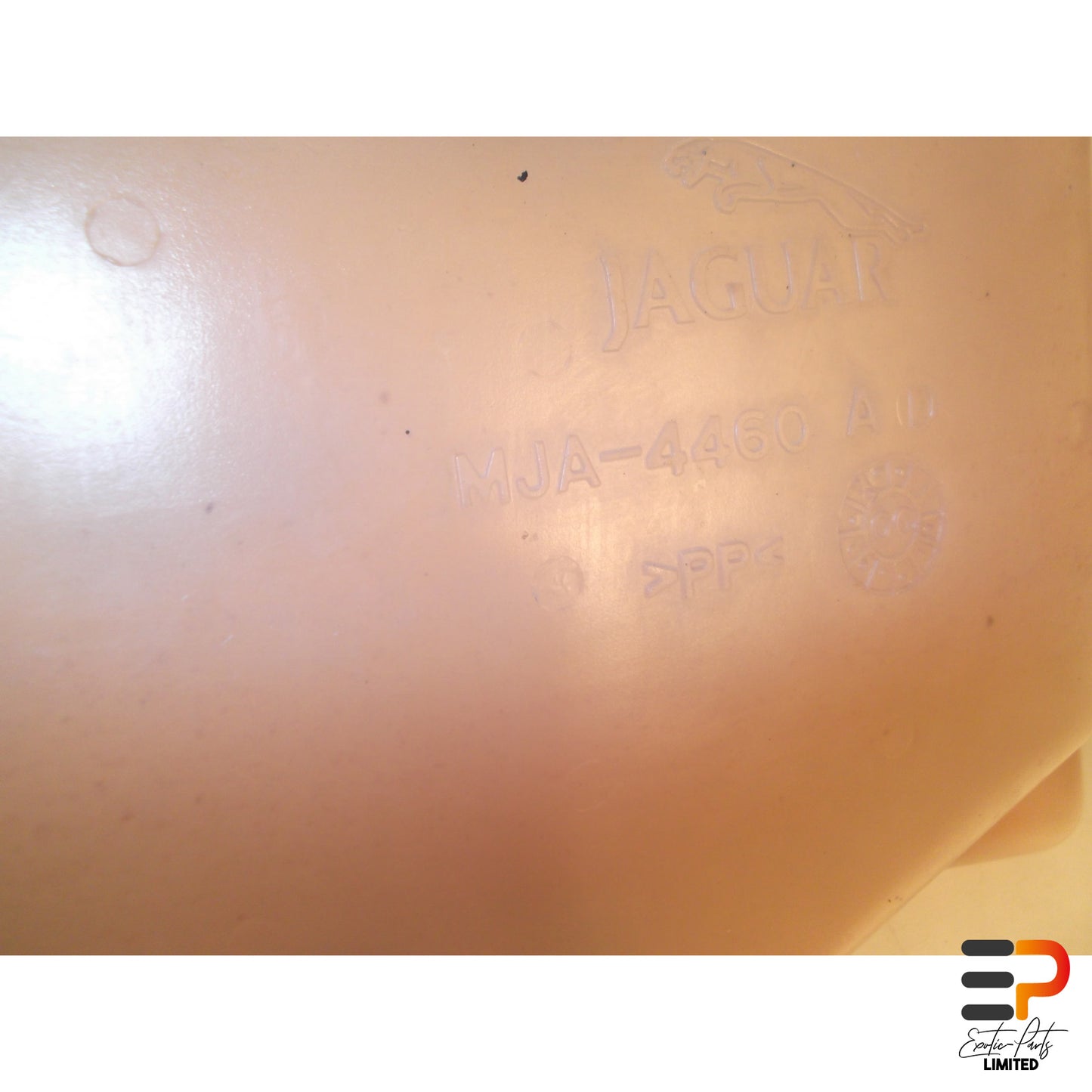 Jaguar XK8 XKR Coupe Expansion Tank MJA4460AD picture 2