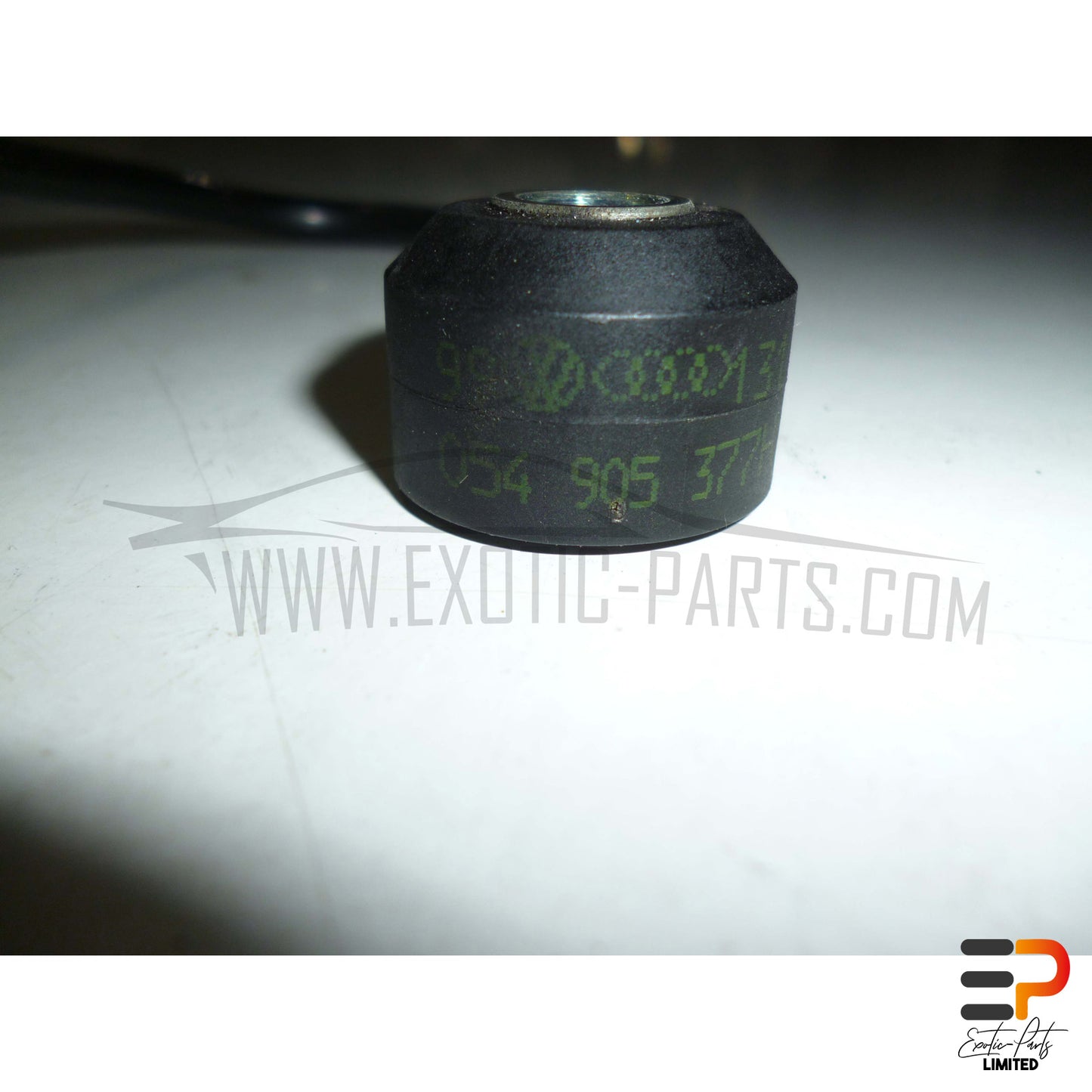 Audi S8 4.2 Quattro Knock Sensor 054905377H picture 2