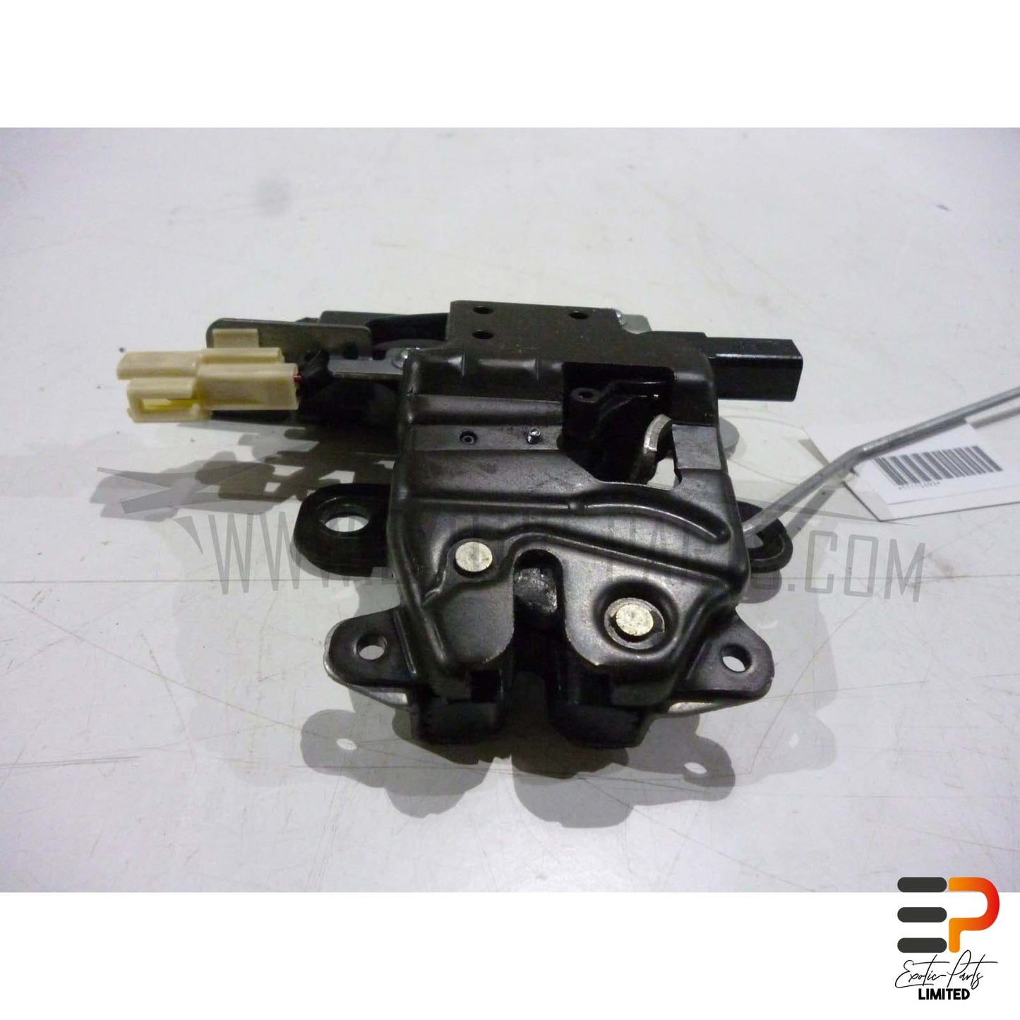 Mazda RX-8 SE 170 KW Tailgate Lock F151-56-820B picture 2