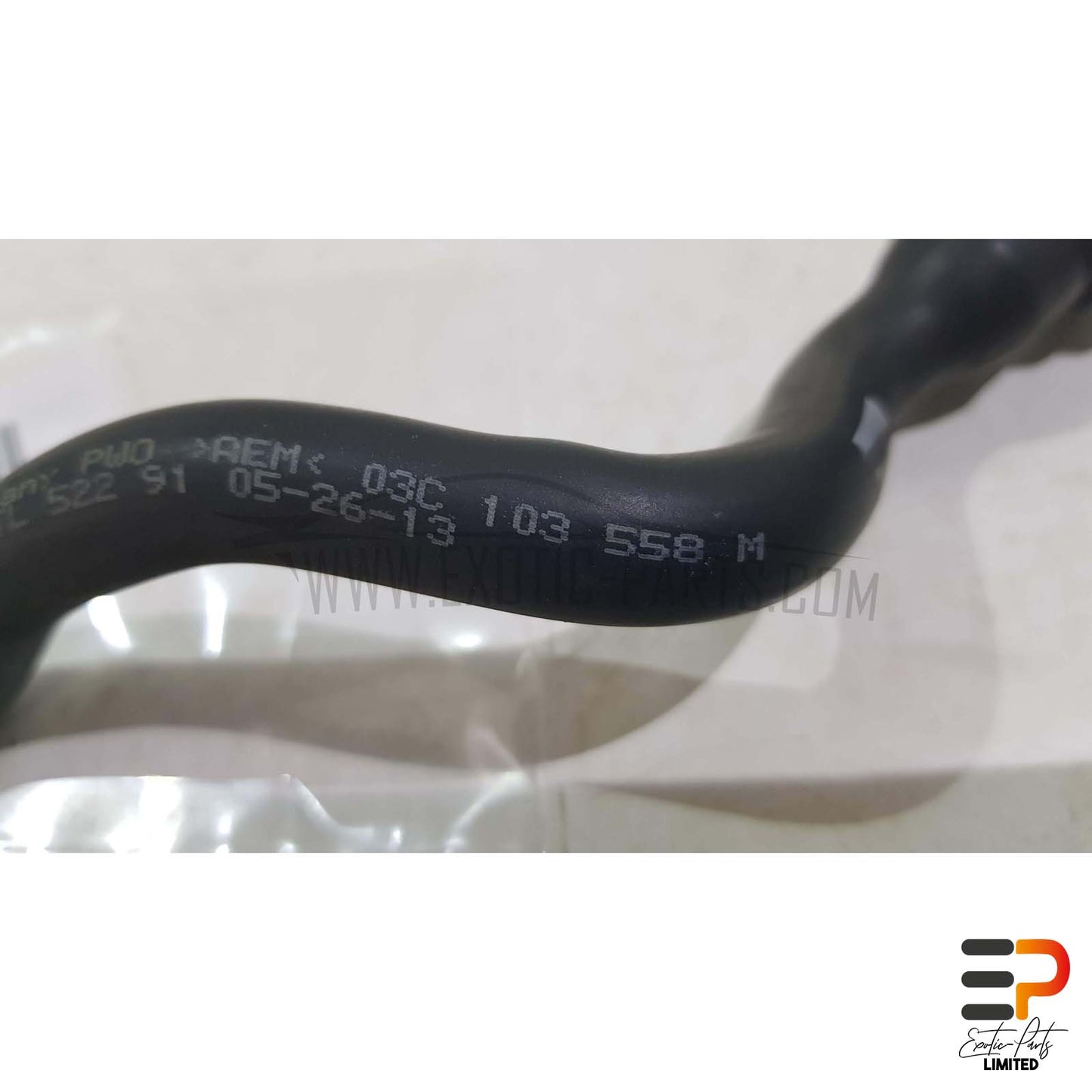 VW Golf VI Mk6 Plus 1.4 TSI DSG Breather Hose Oil 03C103558M picture 2