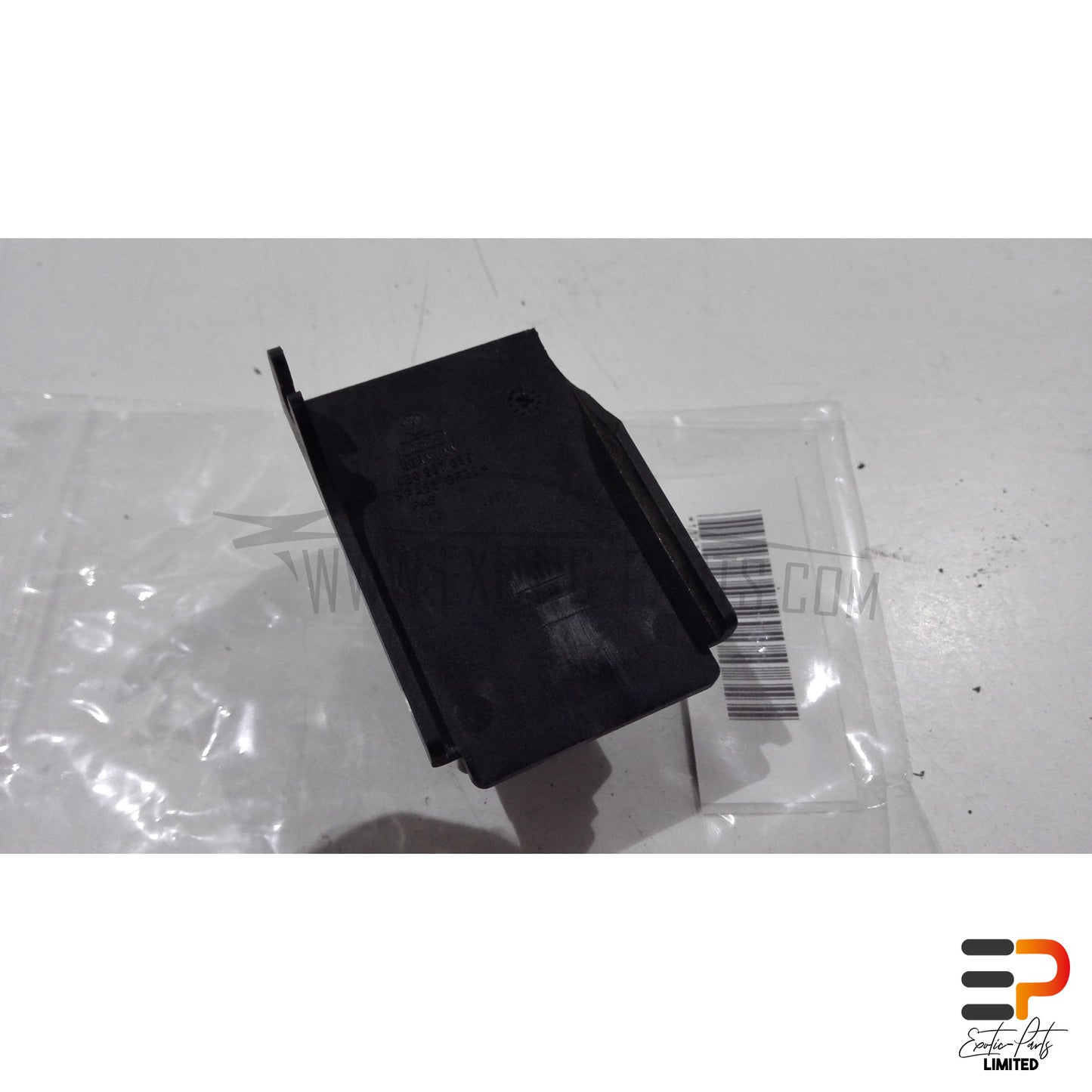 Audi S8 4.2 Quattro Air Conditioner Sensor 4B0907659 picture 2