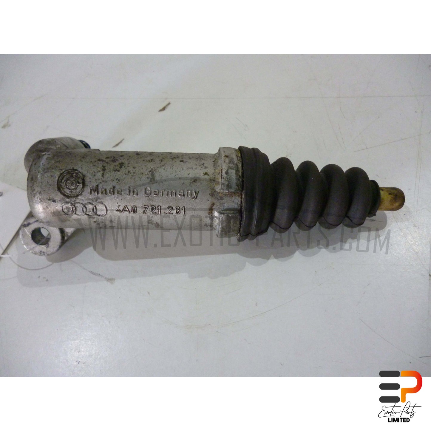 Audi S8 4.2 Quattro Clutch Cylinder 4A0721261 picture 2