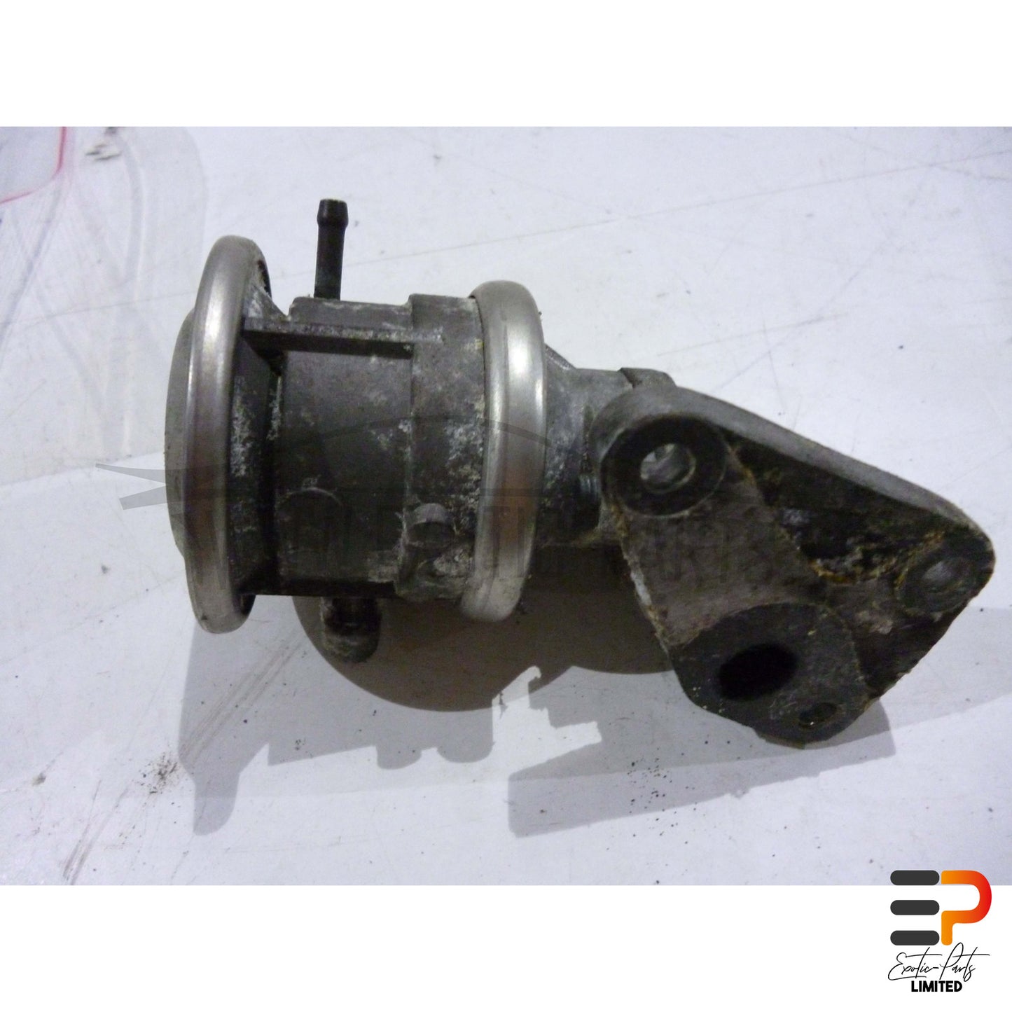 Audi S8 4.2 Quattro Exhaust Gas Valve 078131101F picture 2