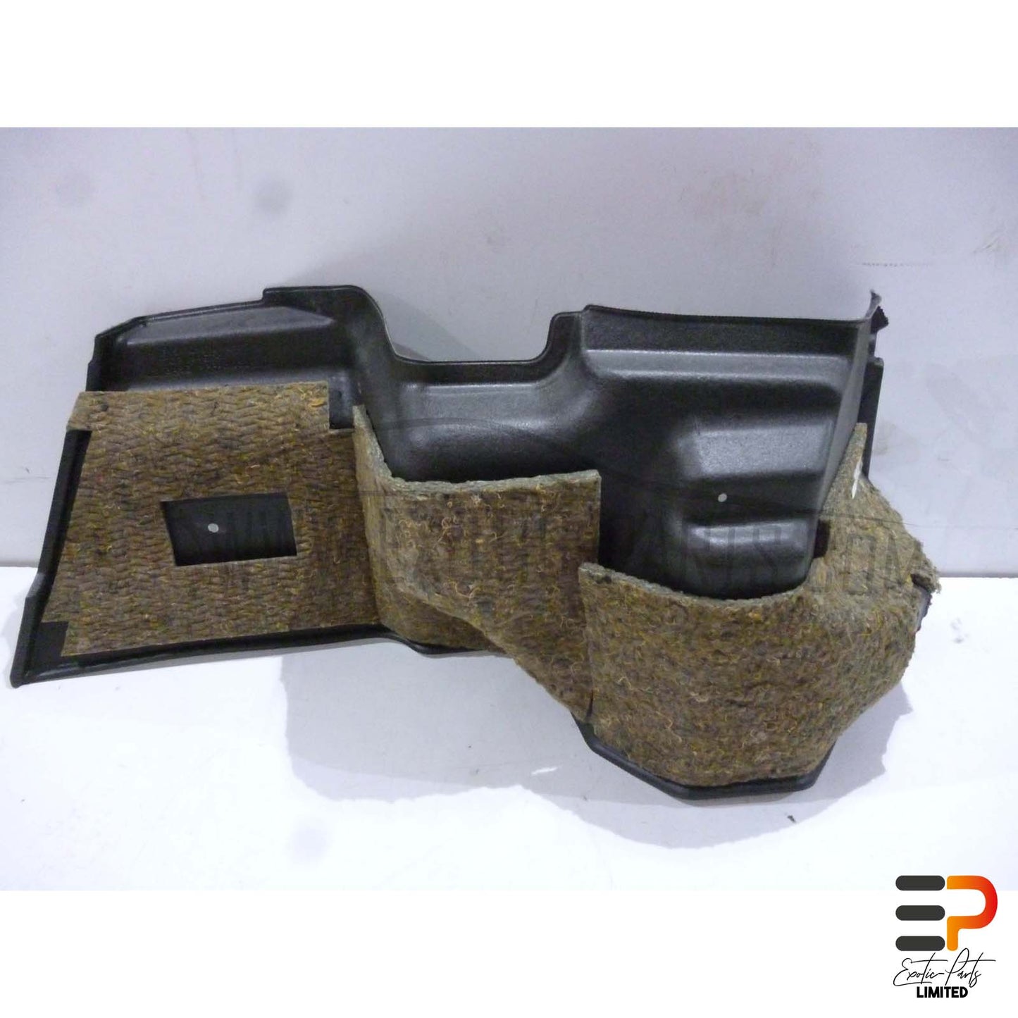 Mazda RX-8 SE 170 KW Trunk Trim F151-68-870B picture 2