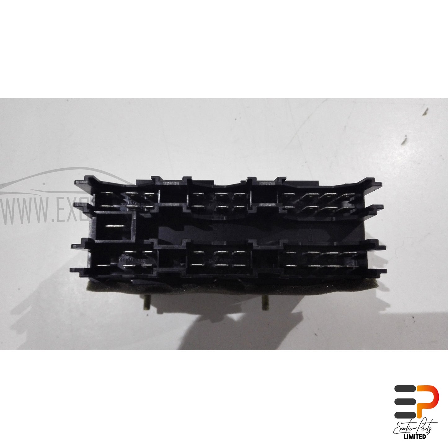 Audi S8 4.2 Quattro Control Unit Seat 4A0907381 picture 2