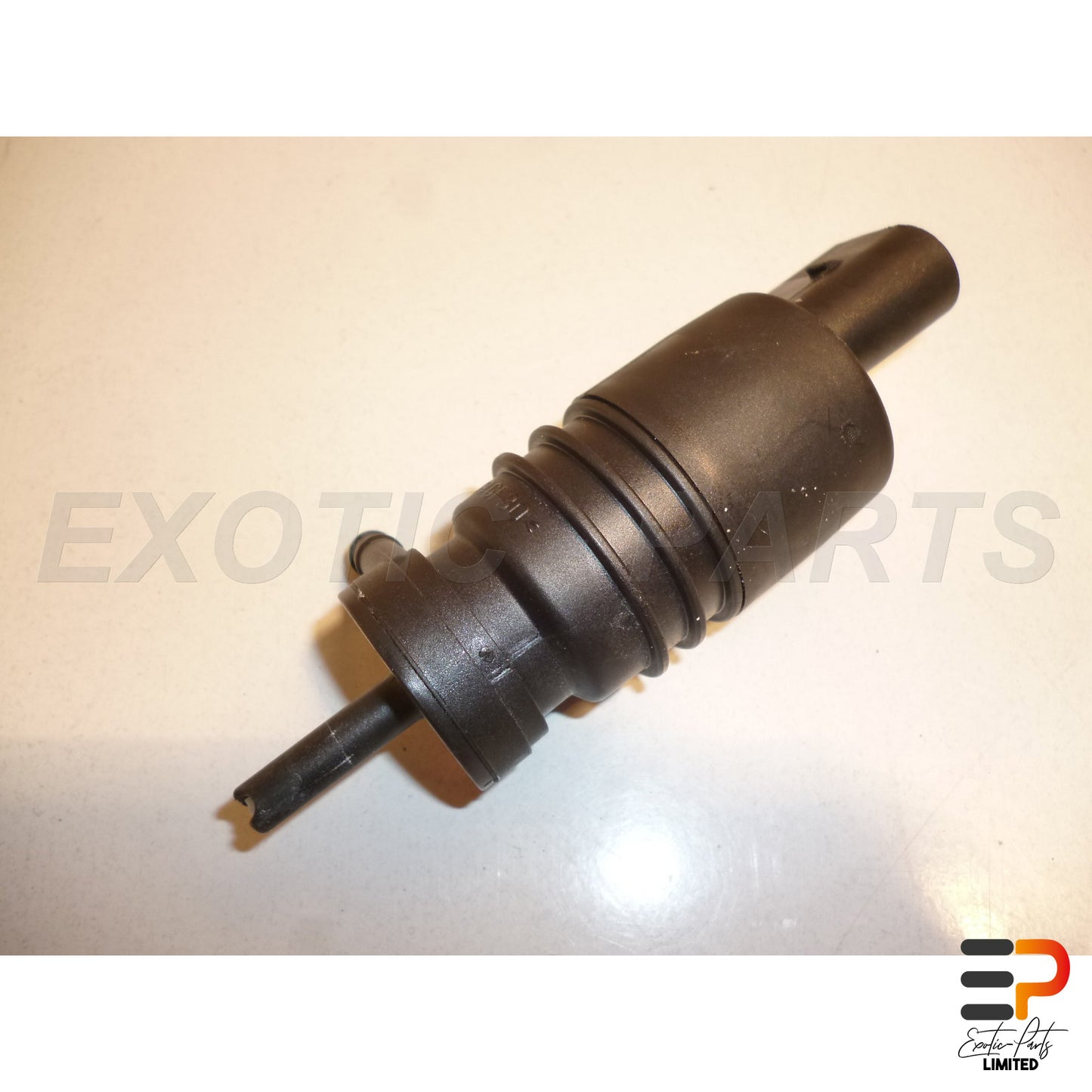 Mercedes Benz E320 T CDI Avantgarde W211 Washer Pump picture 2