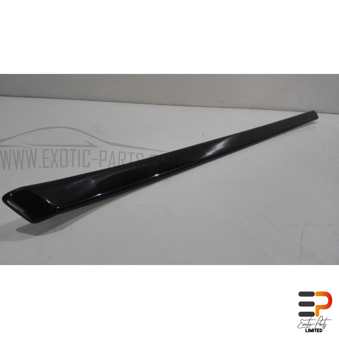 Audi S8 4.2 Quattro Cover 4D0867410D Front Right picture 2
