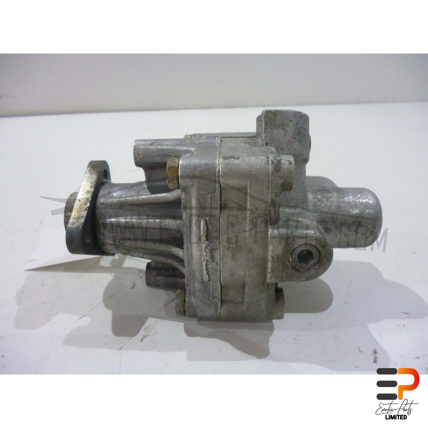 Audi S8 4.2 Quattro Power Steering Pump 4D0145155K picture 2