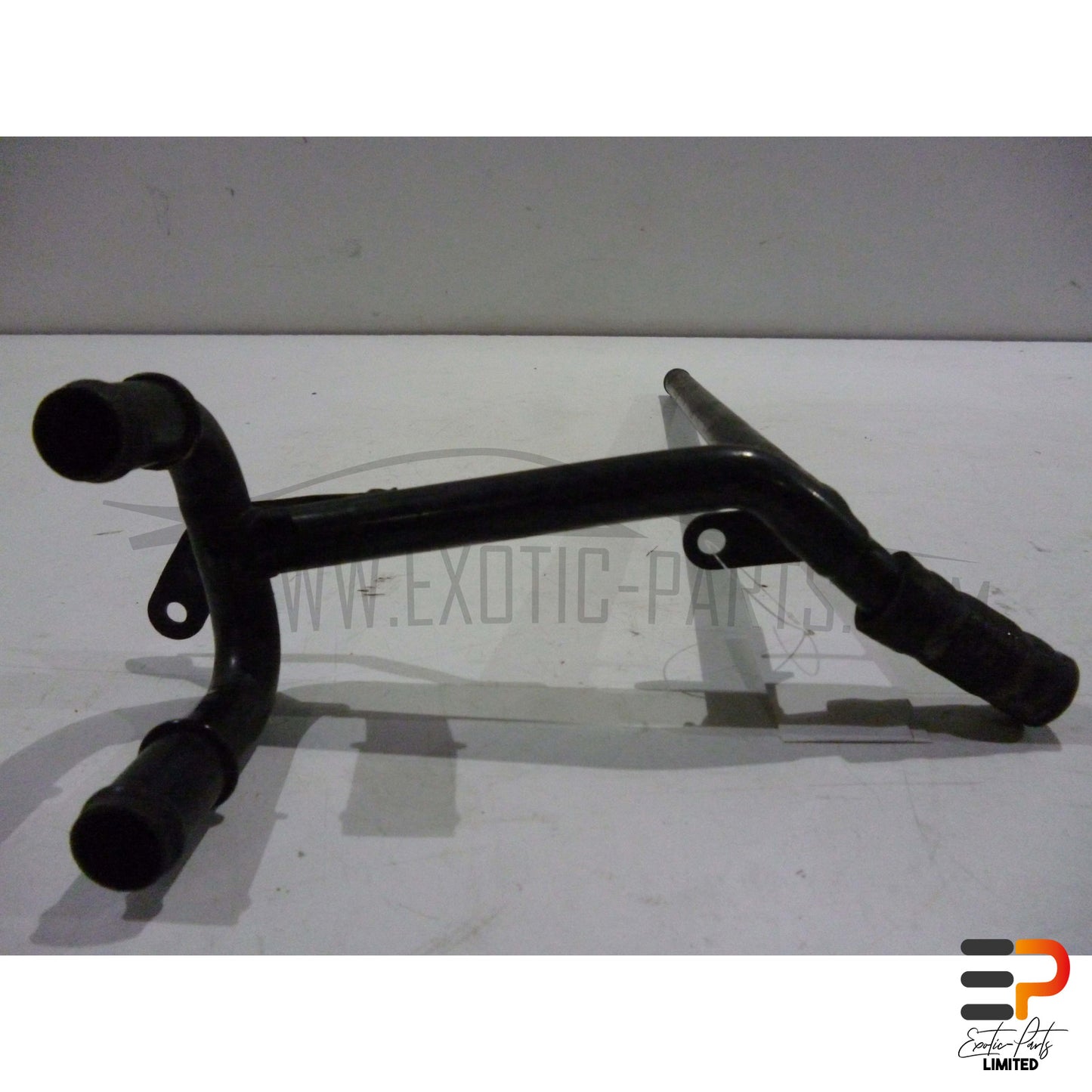 Audi S8 4.2 Quattro Water Pipe 077121065S picture 2