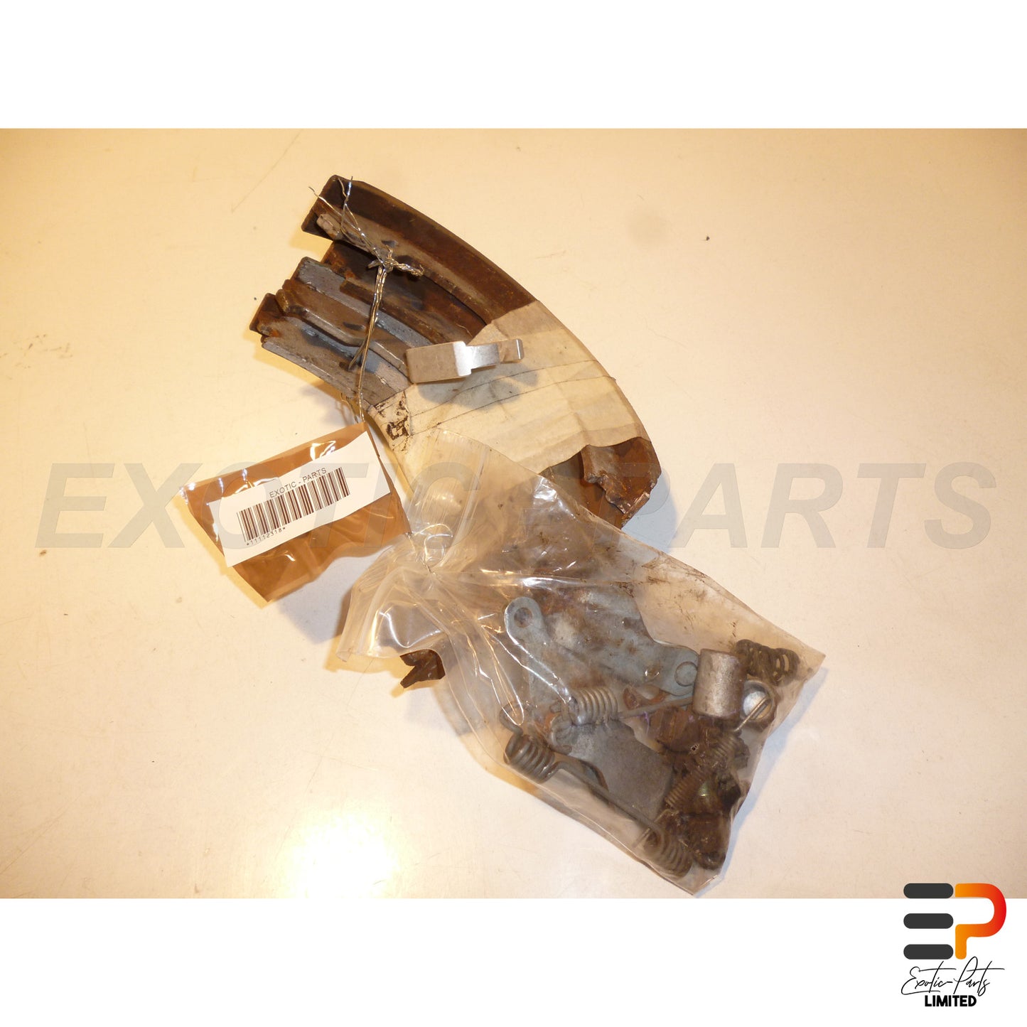 Mercedes Benz E320 T CDI Avantgarde W211 Set Brakeshoe A2304200320 picture 1