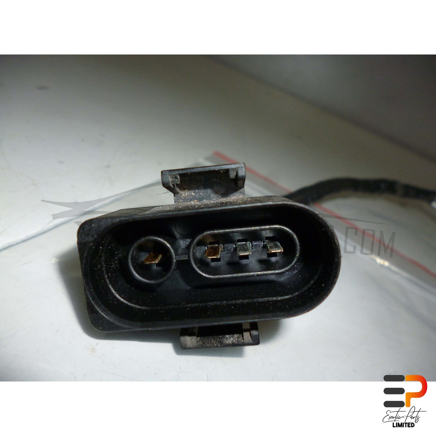 Audi S8 4.2 Quattro Oxygen Sensor 077906265J picture 2