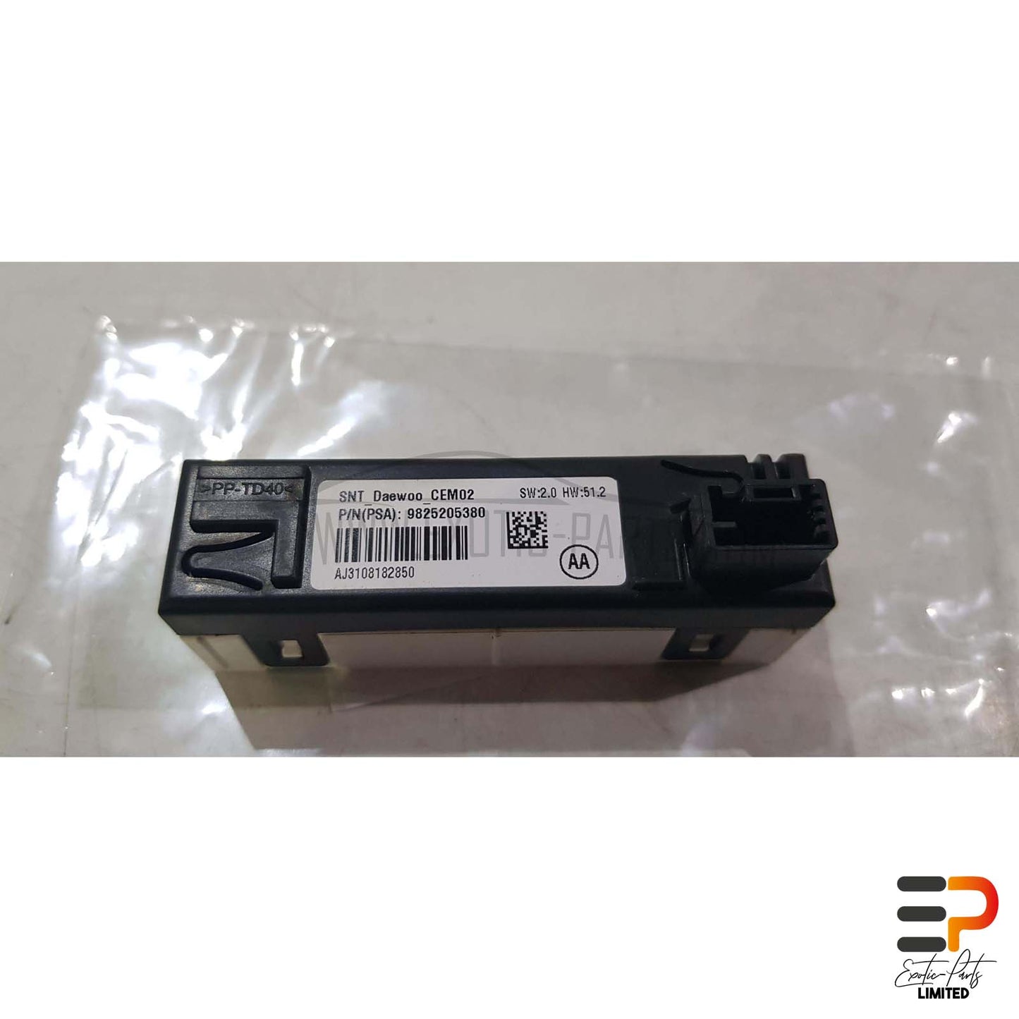 Peugeot 308 SW II T9 Break 1.5 HDI Airbag Lamp 9825205380 picture 2