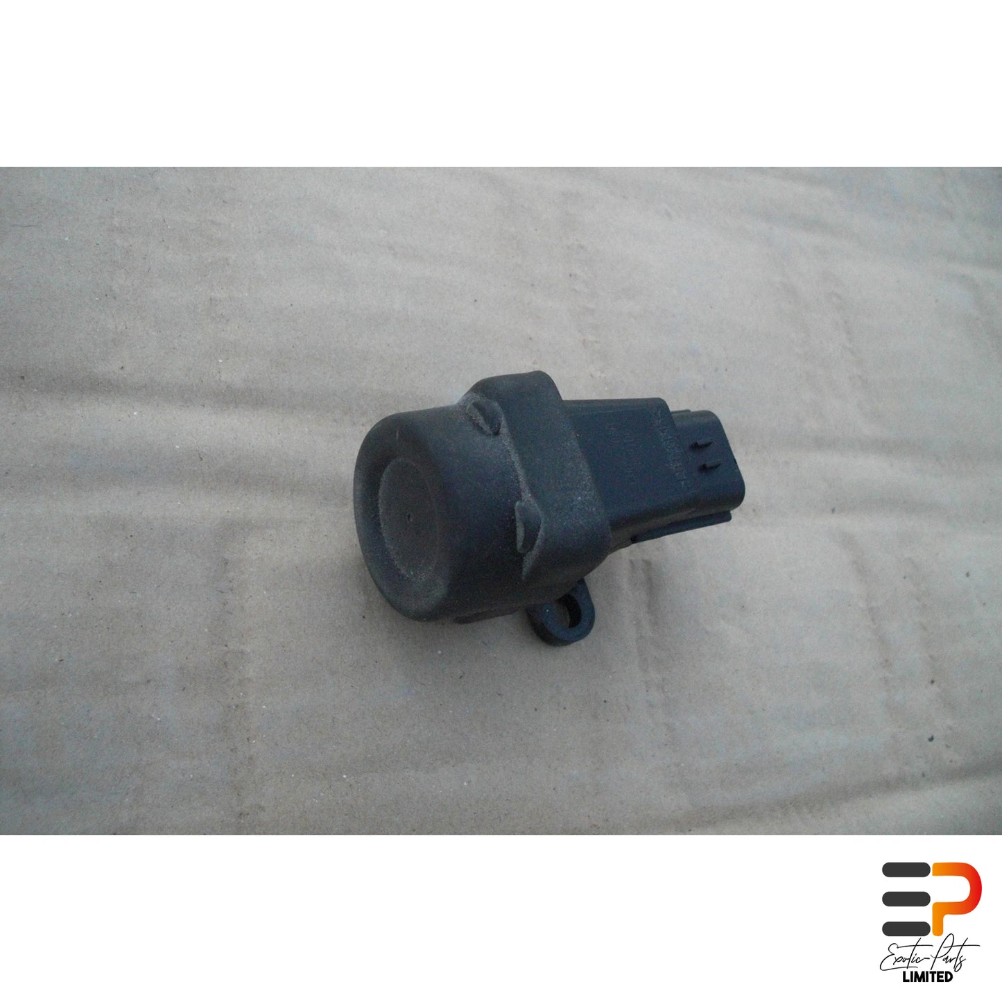 Jaguar XK8 Cabrio Crash Switch LNA6520BA picture 2