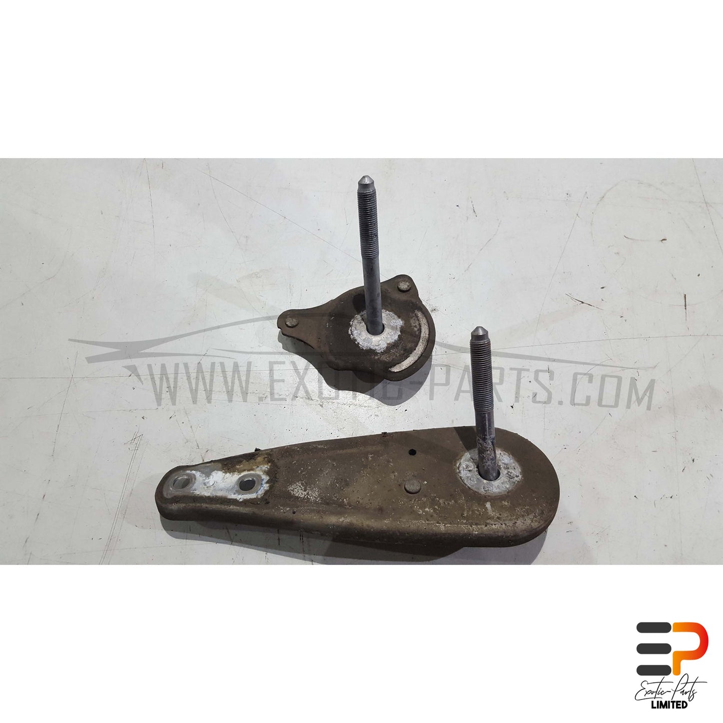 BMW E63 M6 S85 Coupe Plate Axle Carrier 33.31-6764888 picture 2