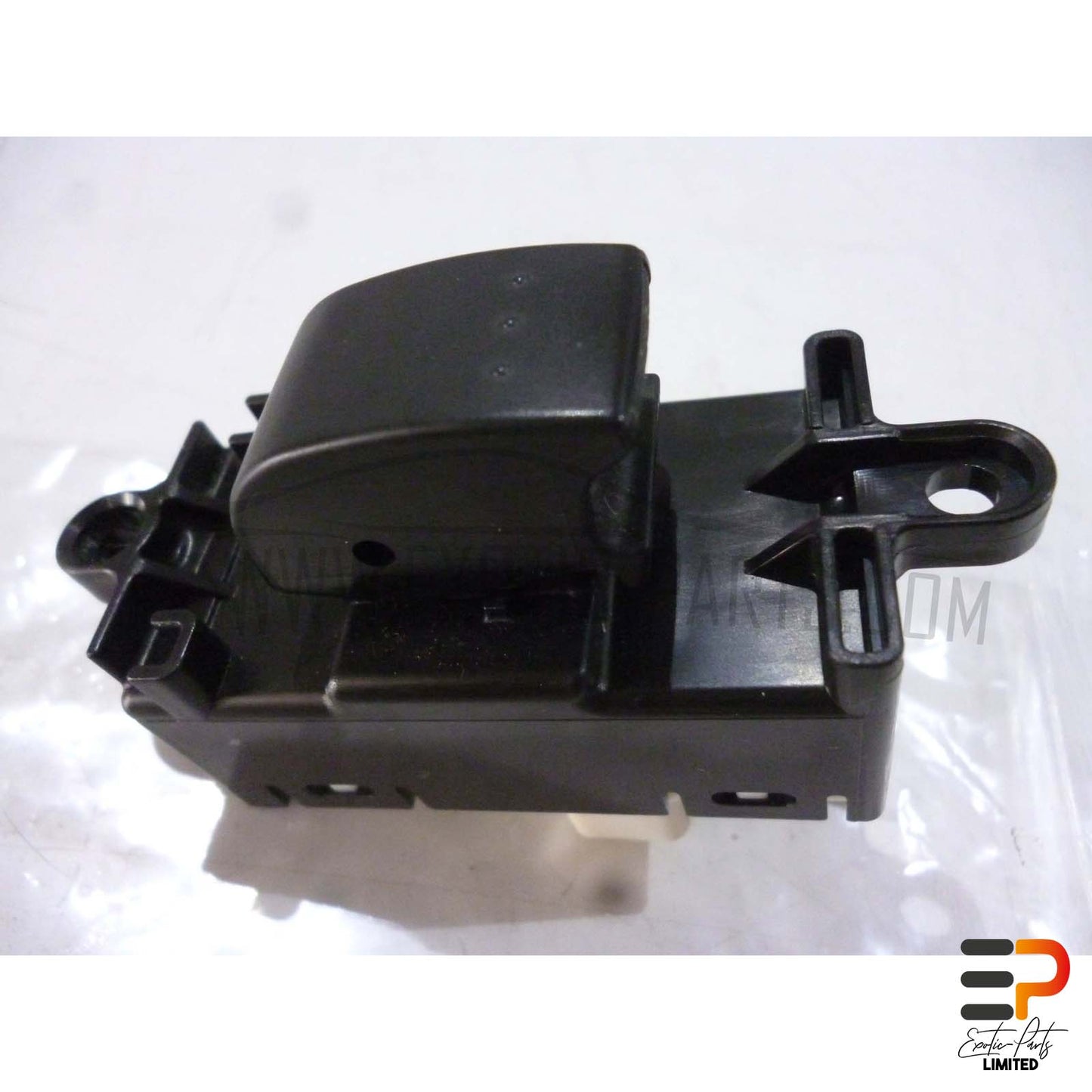 Mazda RX-8 SE 170 KW Switch F151-66-370 Front Right picture 2