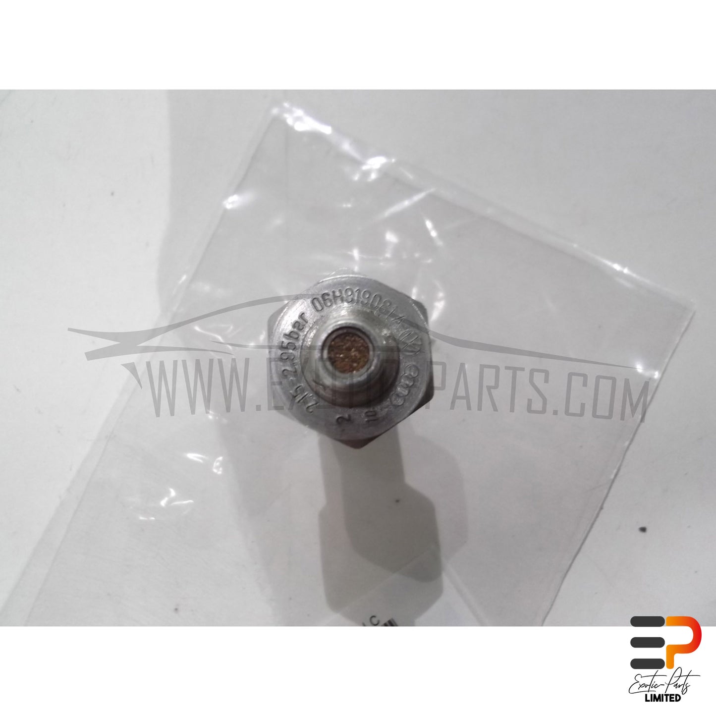 VW Golf VI Mk6 GTI 2.0 TSI Oil Pressure Switch 06H919081A picture 2