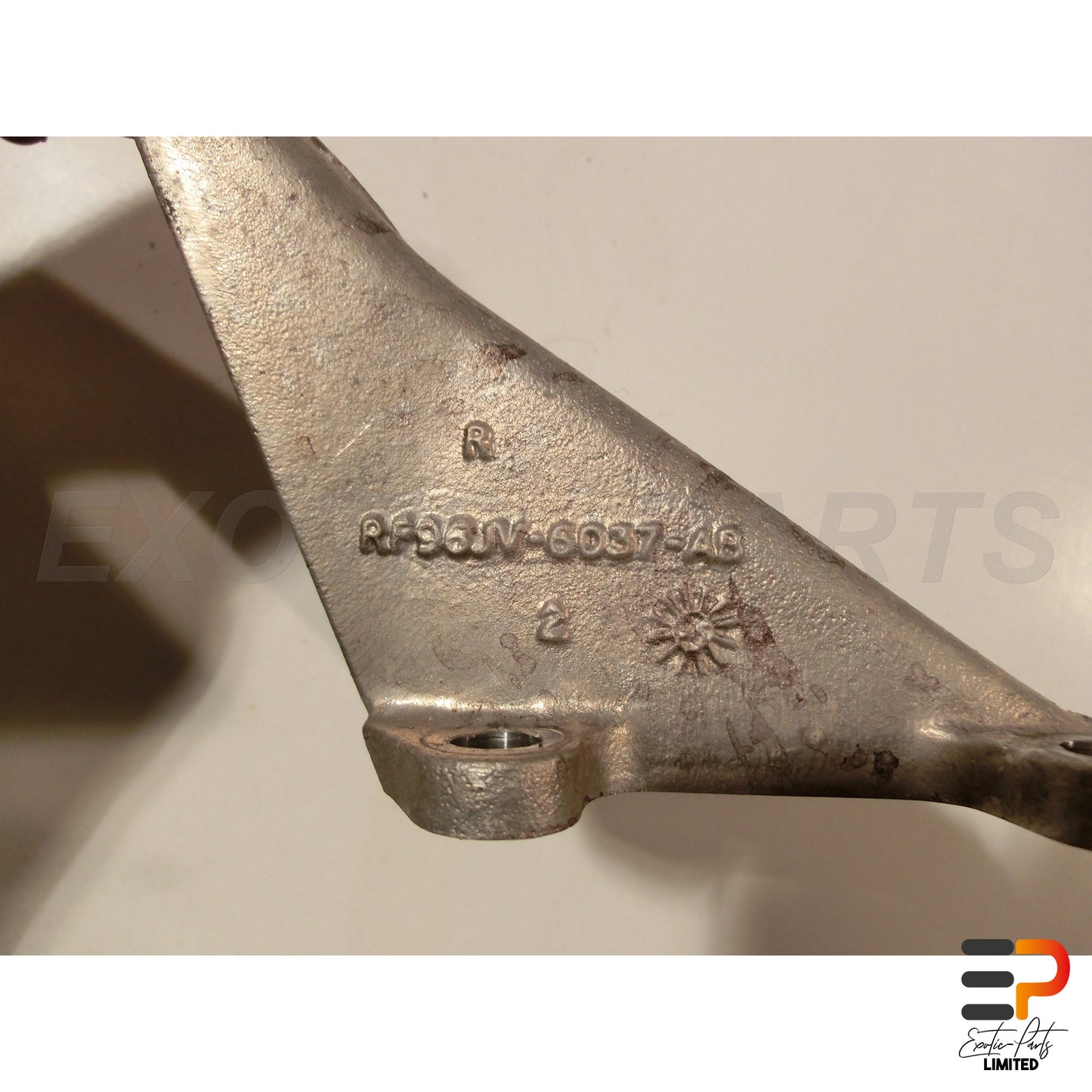 Jaguar XK8 Cabrio Bracket Engine RF96JV-6037-AB Right picture 2