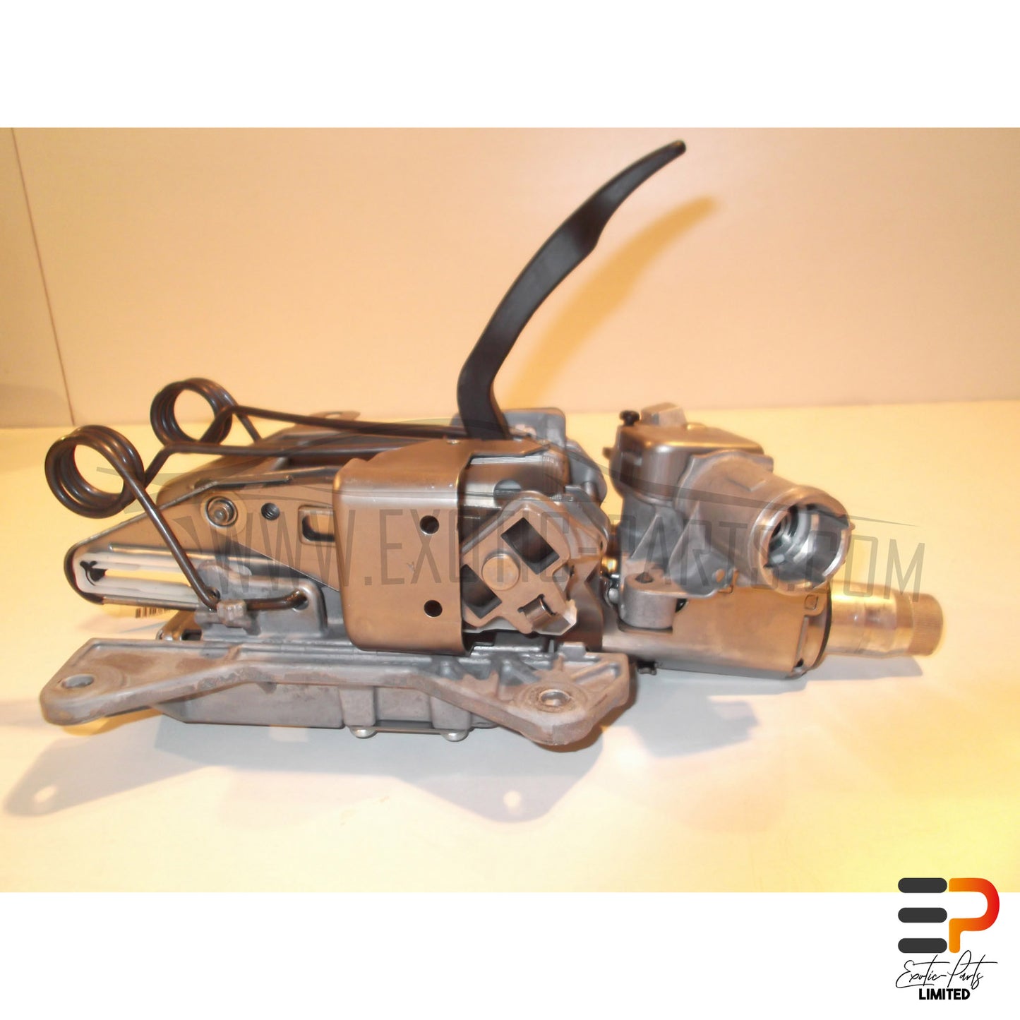 Audi RS4 Avant Steering Column 4B0905851Q picture 2