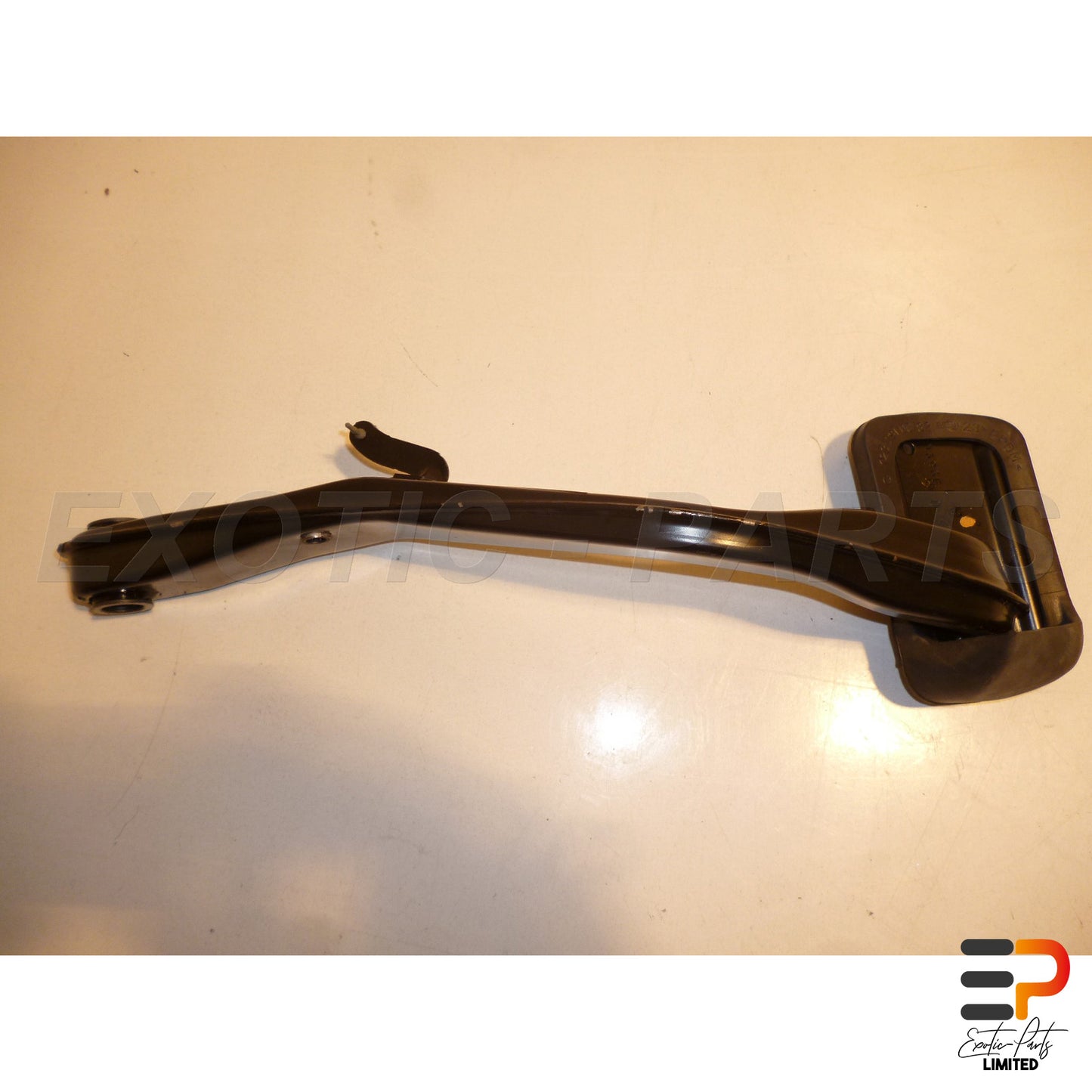 Mercedes Benz E320 T CDI Avantgarde W211 Brake Pedal picture 2
