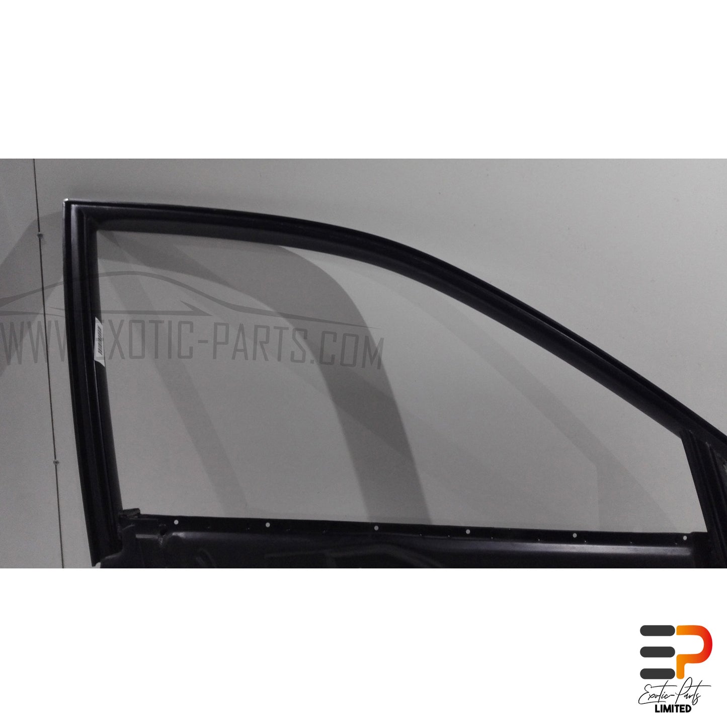Audi S8 4.2 Quattro Window Frame 4D0837754C Front Right picture 2