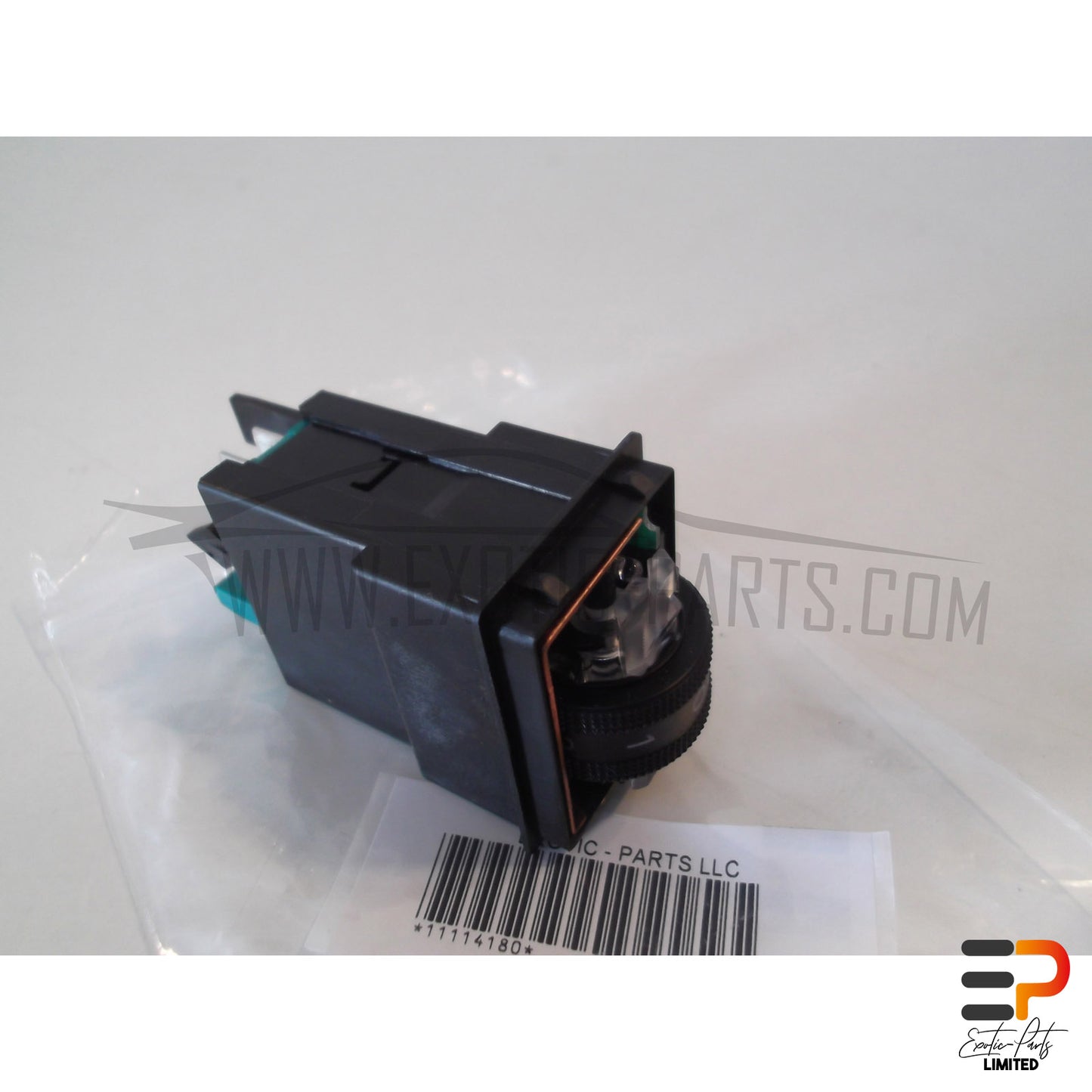 Audi RS4 Avant Switch Seat Heater 8E0963563 5PR picture 2