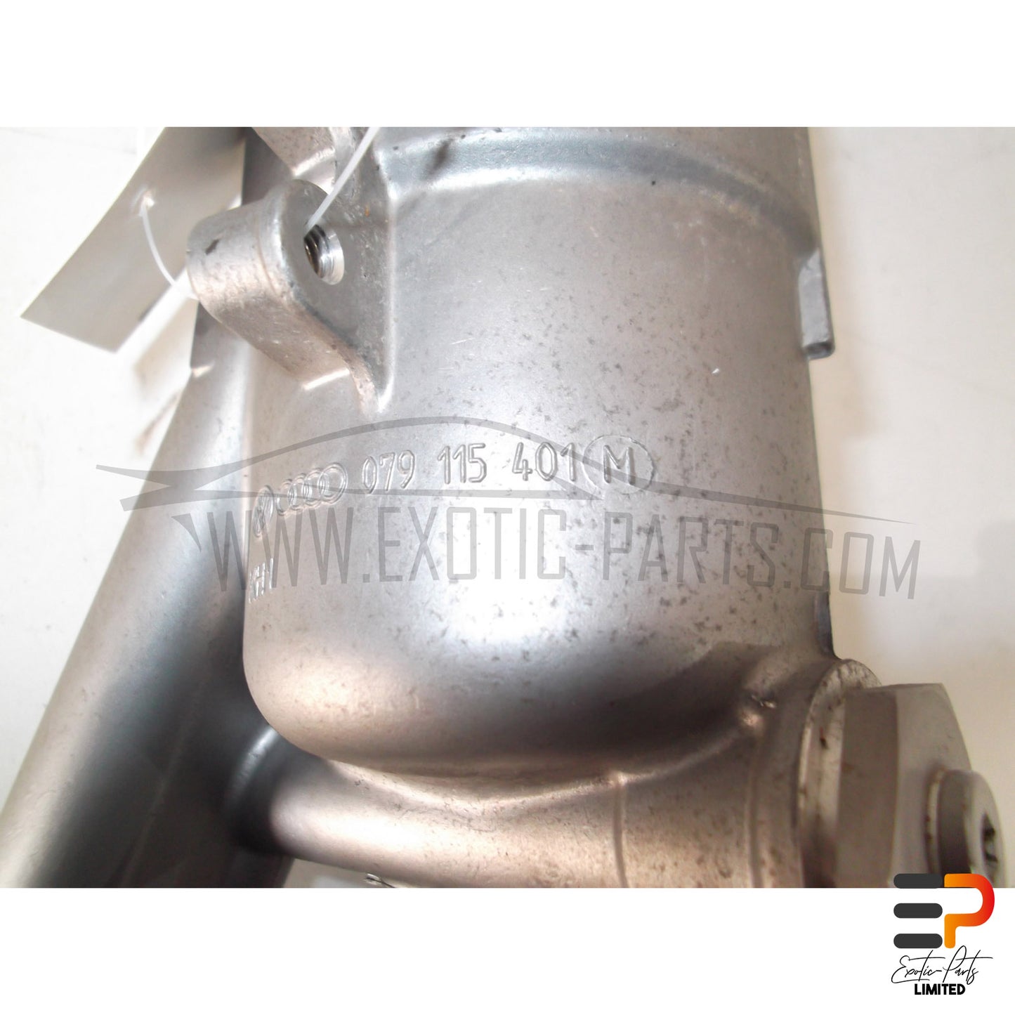 Audi RS4 Avant Oil Filter Housing + Cooler 079115401M picture 2