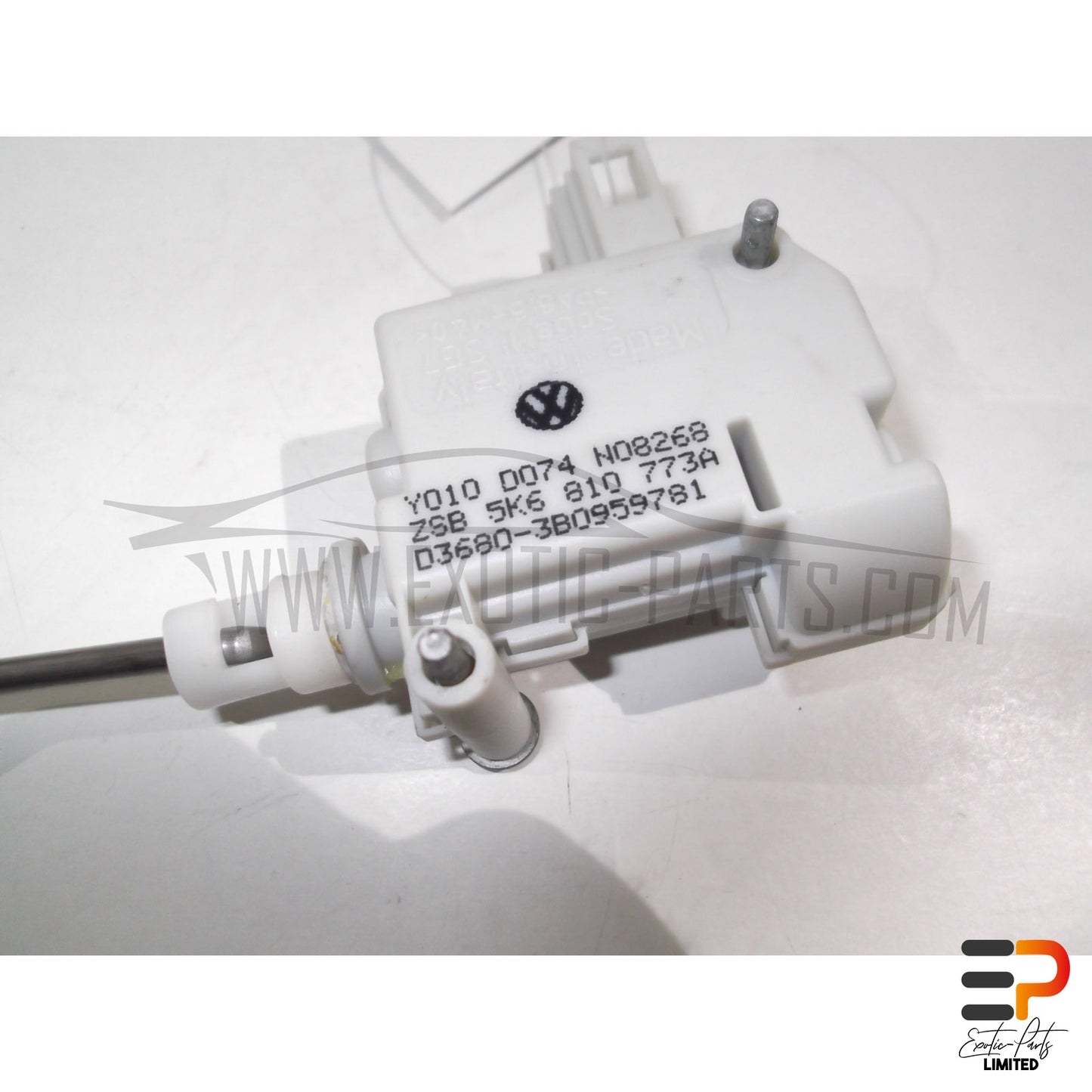 VW Golf VI Mk6 GTI 2.0 TSI Actuator Central Locking 3B0959781 picture 3