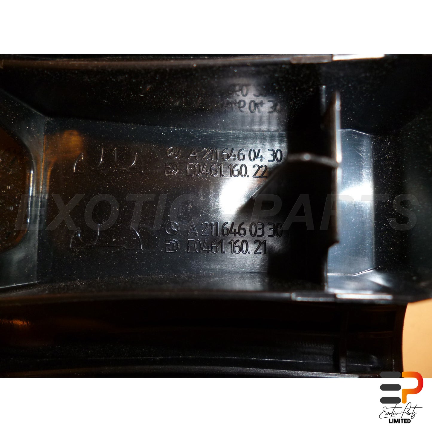 Mercedes Benz E320 T CDI Avantgarde W211 Center Console Accessory A2116460430 picture 3