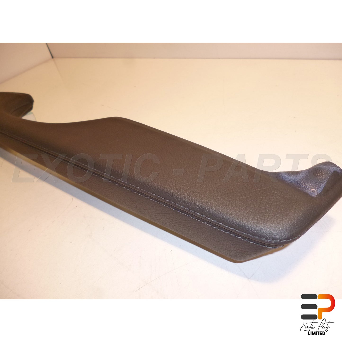 Mercedes Benz E320 T CDI Avantgarde W211 Door Panel Armrest A2117300428 Front Right picture 3